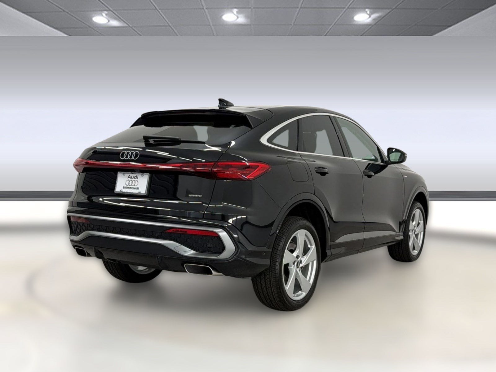 Q5 Sportback Premium Plus SUV