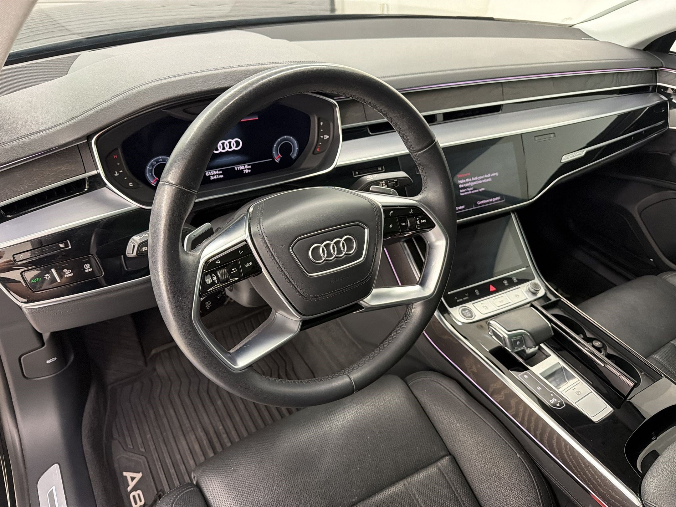 A8 A8 L 55 TFSI Quattro Tiptronic (L 55 TFSI Quattro) Sedan