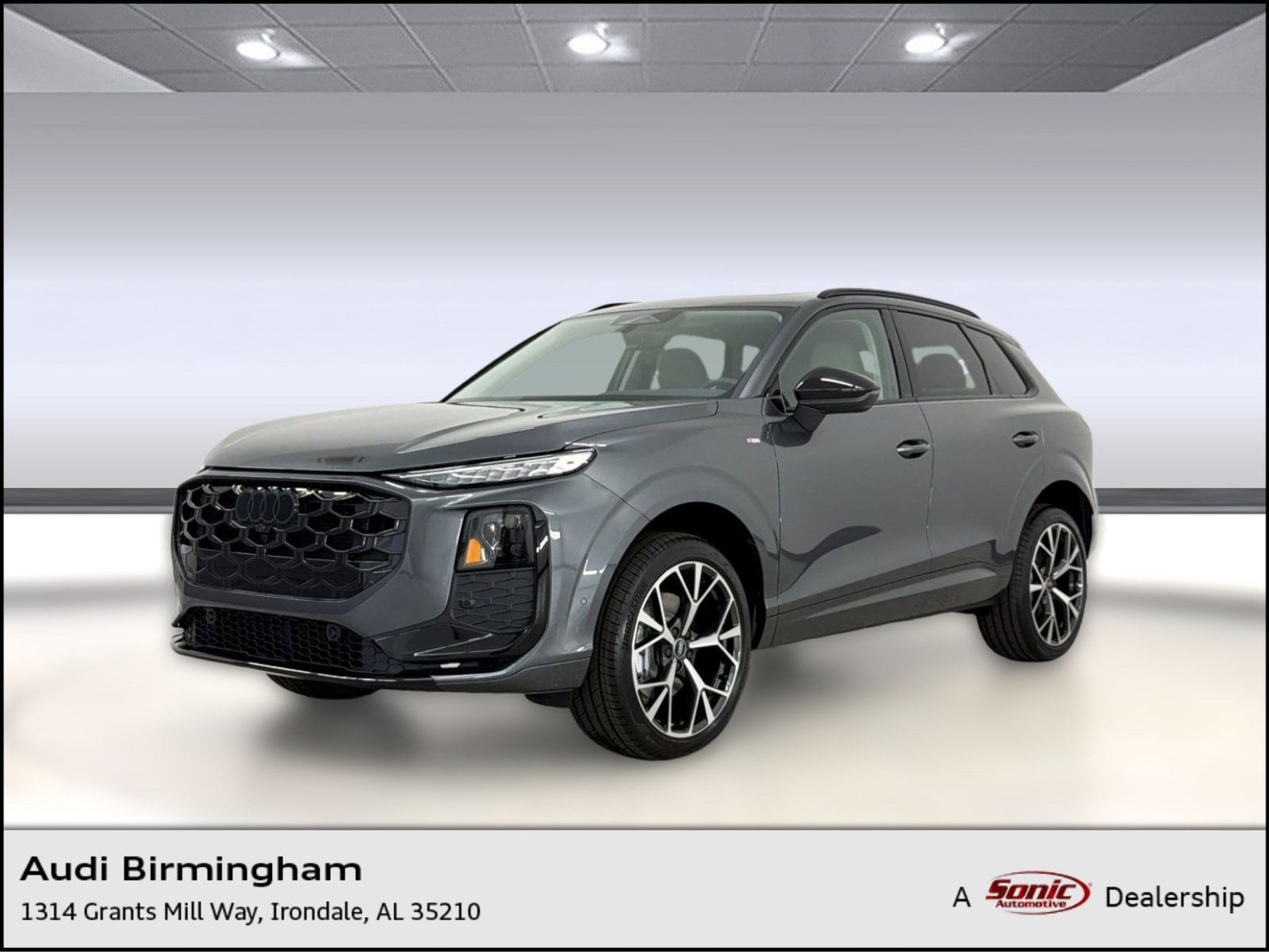 2026 Audi Q3 S line quattro's photo