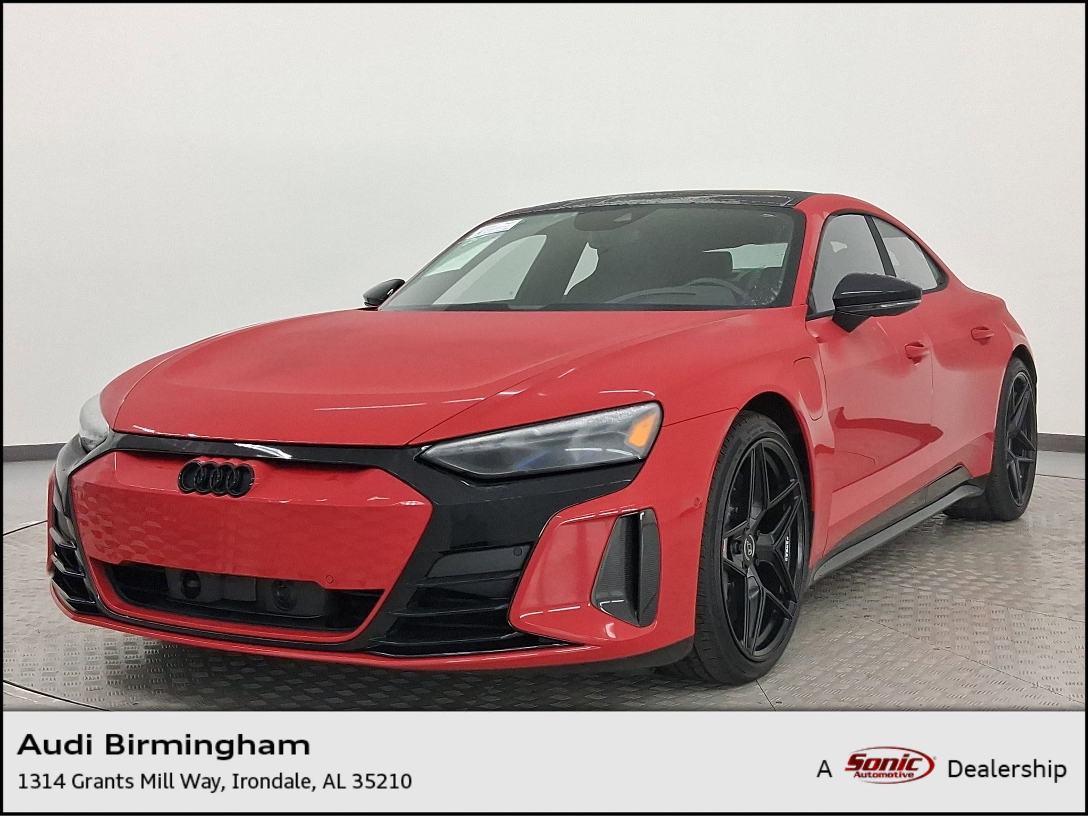 2023 Audi RS e-tron GT Base's photo