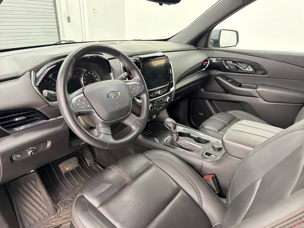 Used 2023 Chevrolet Traverse RS SUV