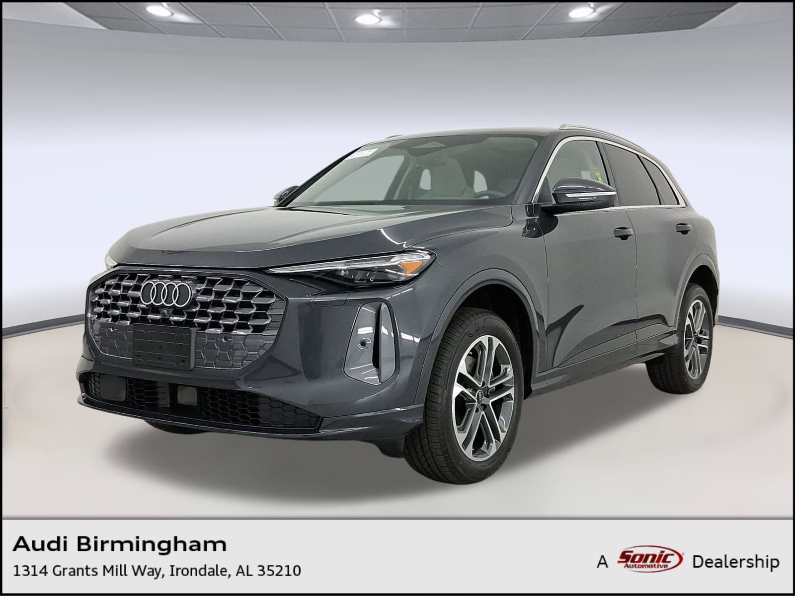 2025 Audi New Q5 Premium Plus's photo