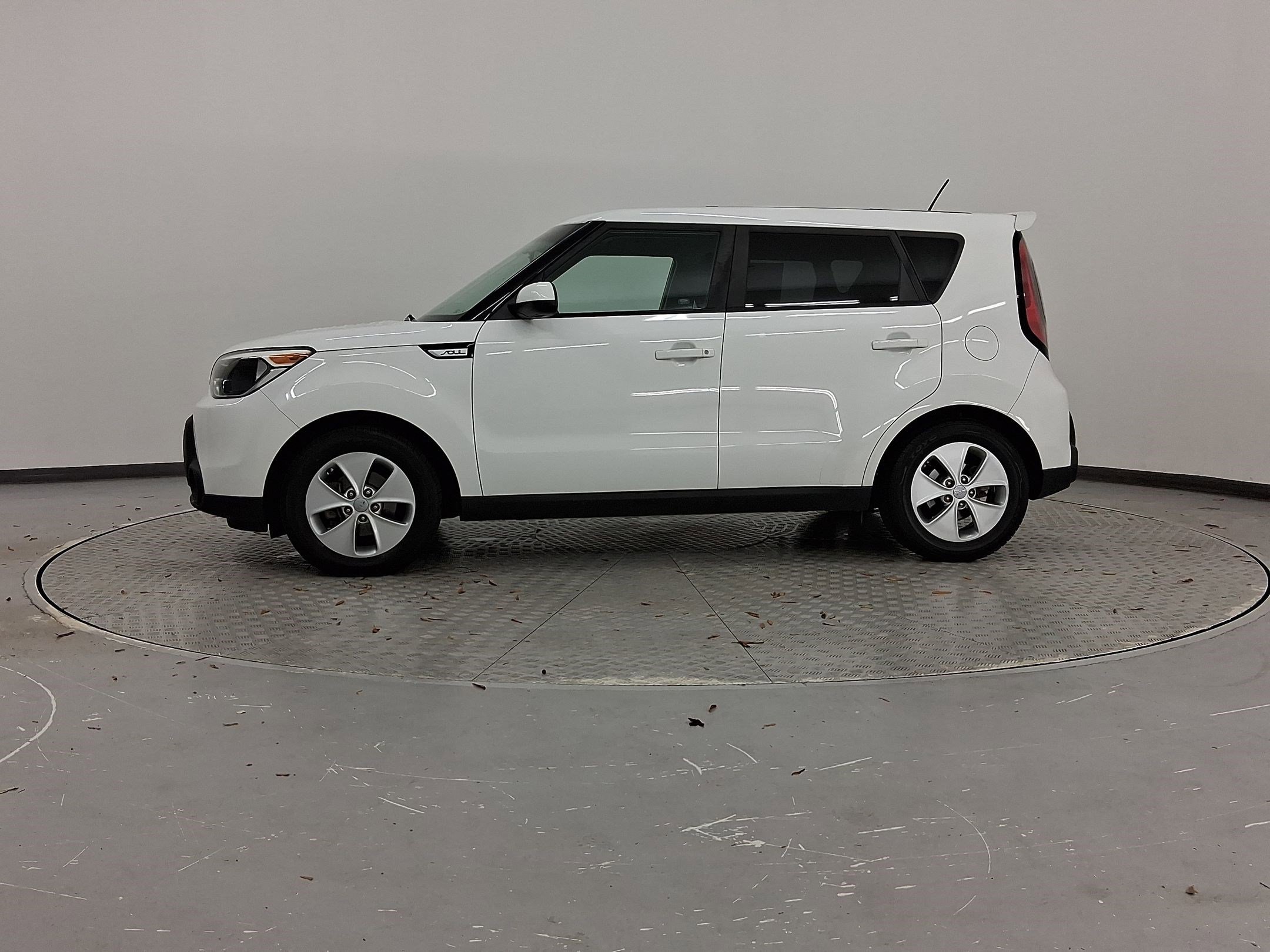 Used 2016 Kia Soul Base with VIN KNDJN2A28G7377551 for sale in Irondale, AL