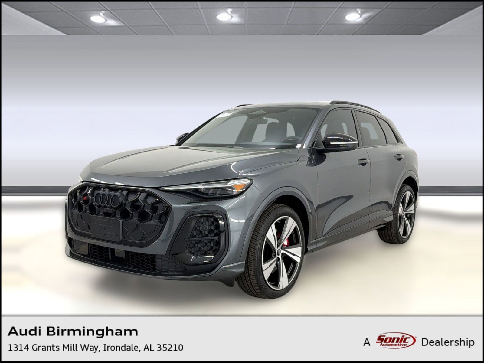 2025 Audi SQ5 Premium Plus's photo