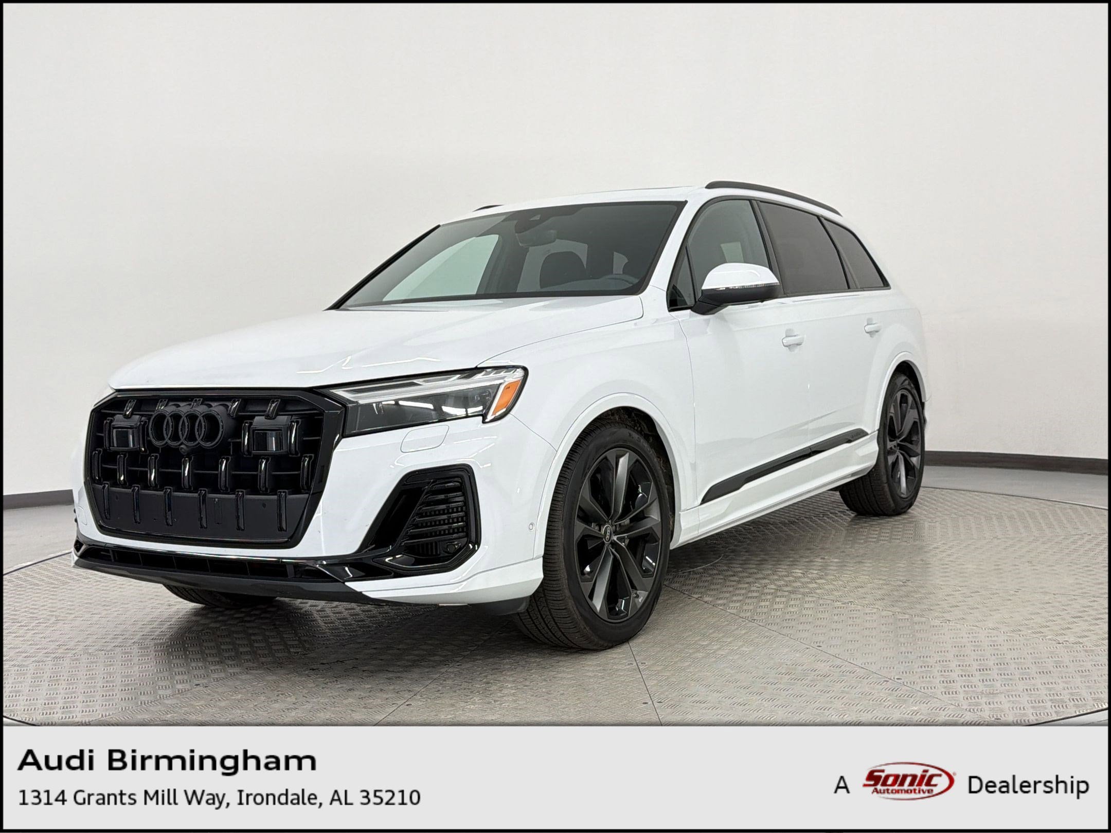 2025 Audi Q7 55 Premium Plus quattro Tiptronic's photo