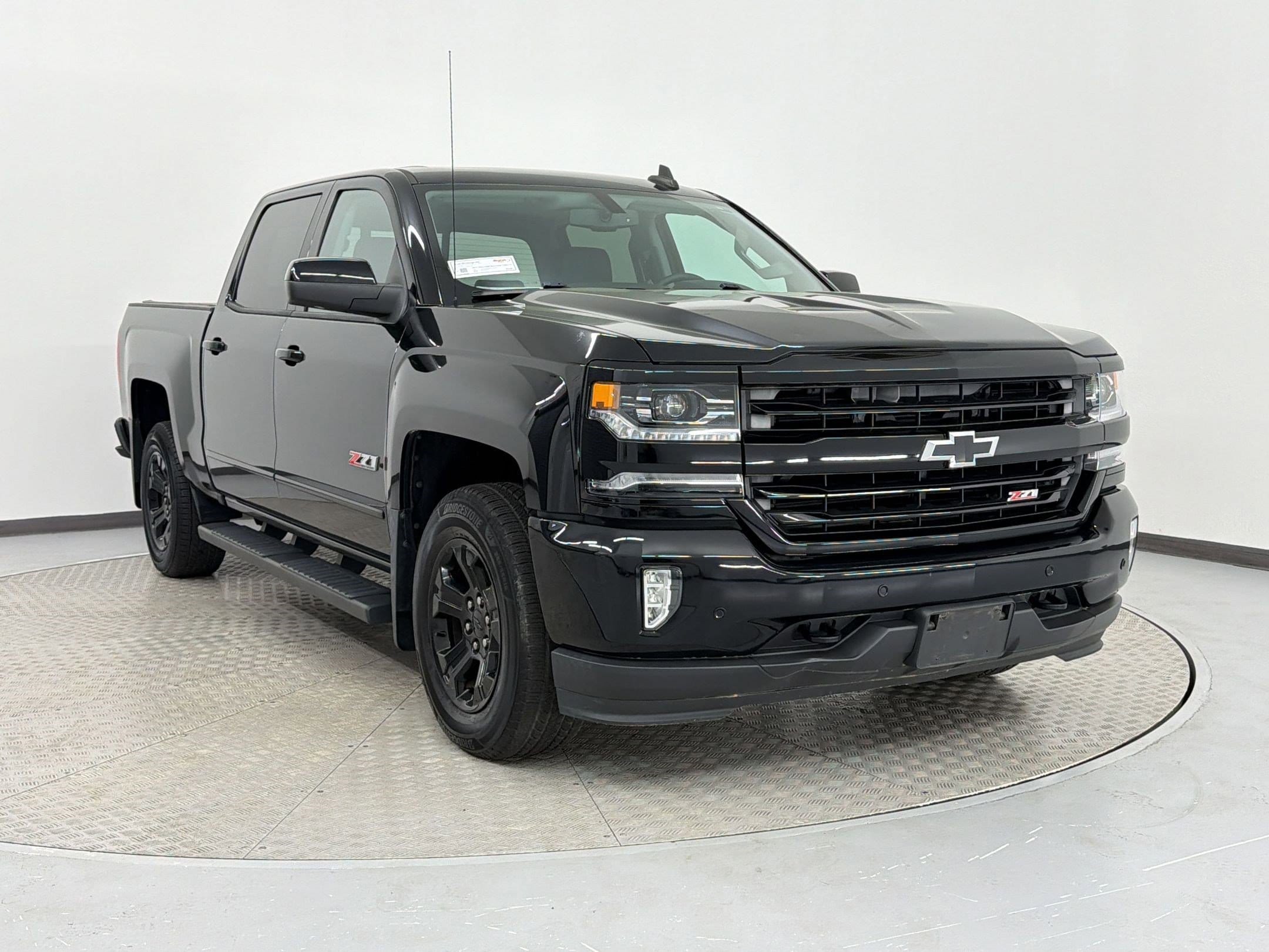 2017 Chevrolet Silverado 1500 LTZ photo 6