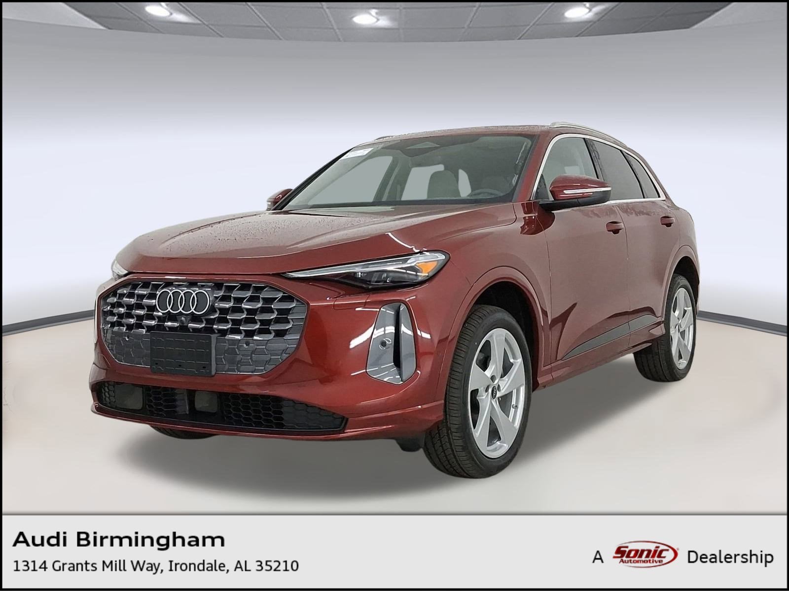 2025 Audi New Q5 Premium Plus's photo