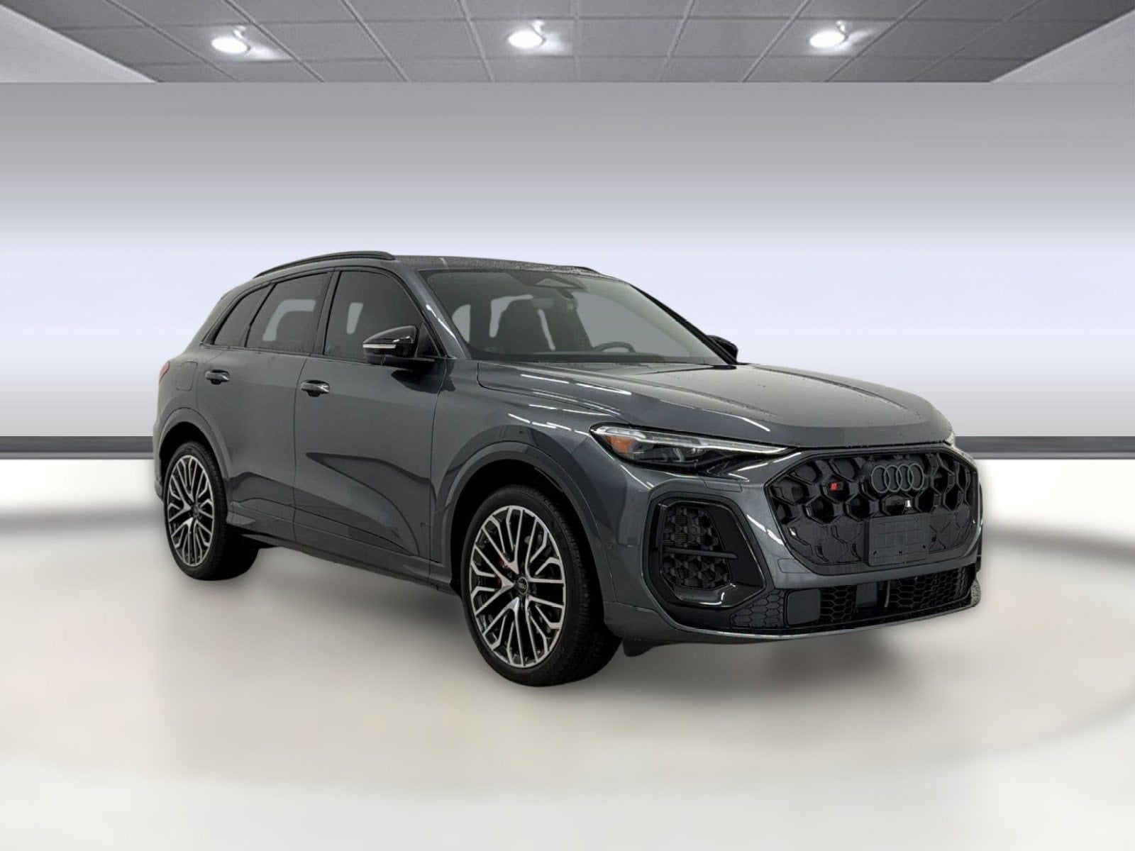 SQ5 Premium Plus SUV