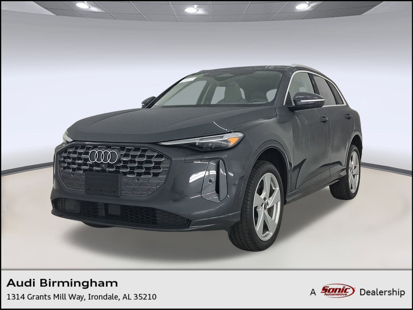 2025 Audi New Q5 Premium Plus's photo