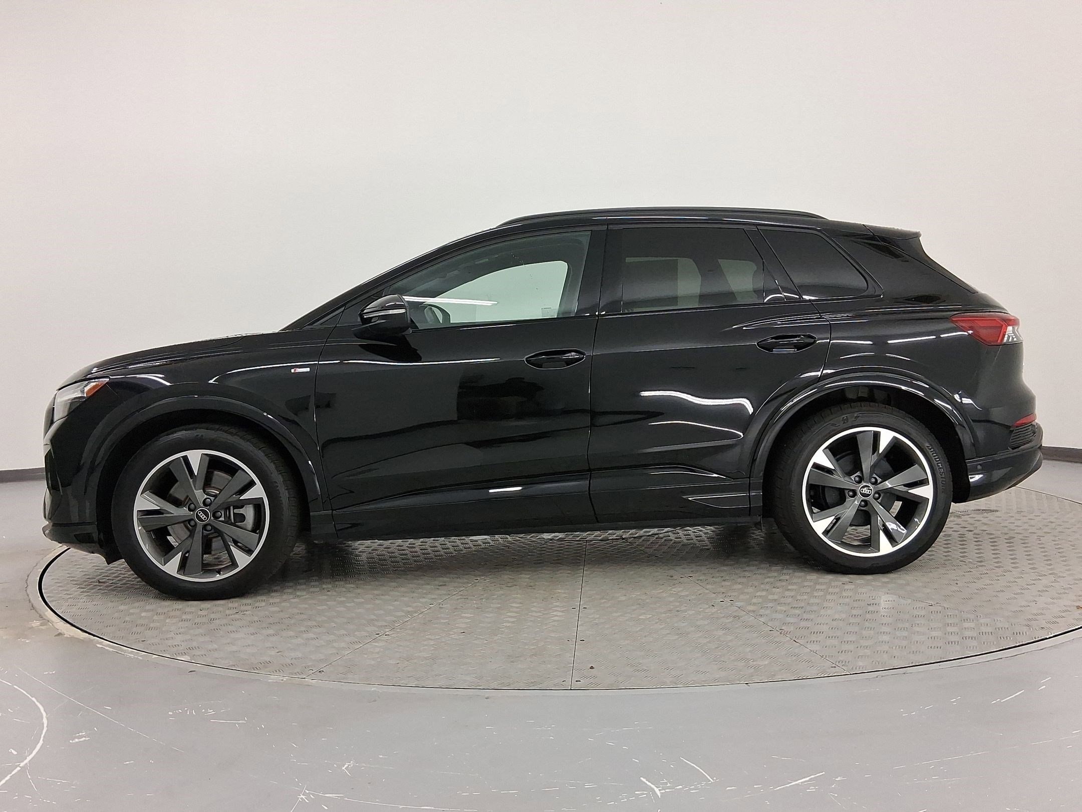 Used 2024 Audi Q4 e-tron Premium Plus with VIN WA1LUBFZ3RP069296 for sale in Irondale, AL