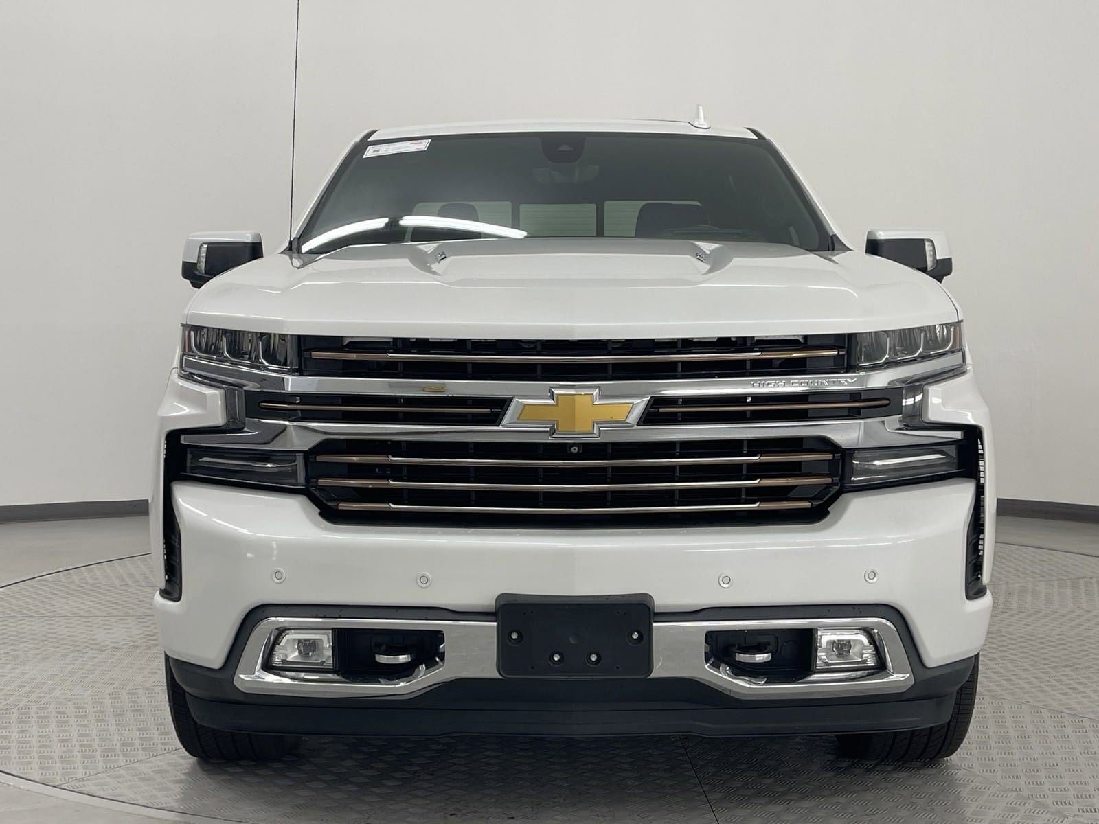 Used 2020 Chevrolet Silverado 1500 High Country with VIN 1GCUYHEL4LZ176920 for sale in Irondale, AL