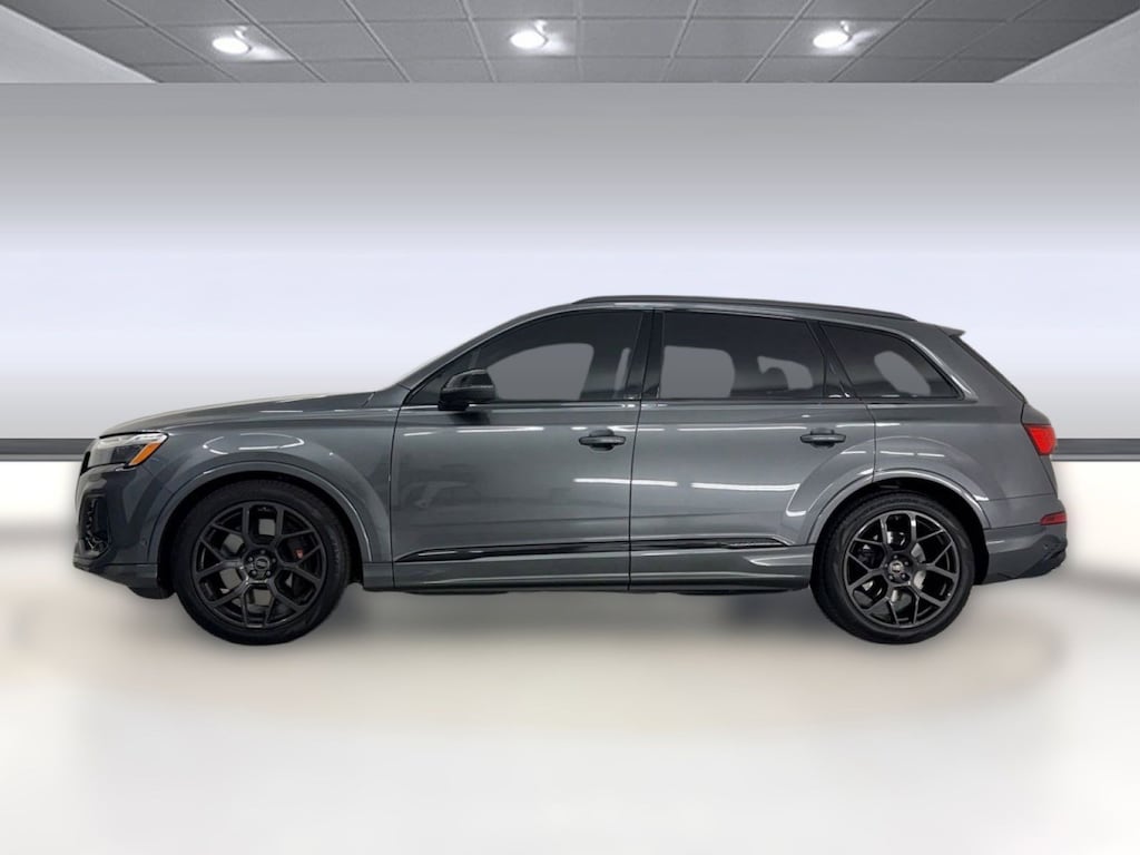 Certified 2025 Audi SQ7 Premium Plus SUV