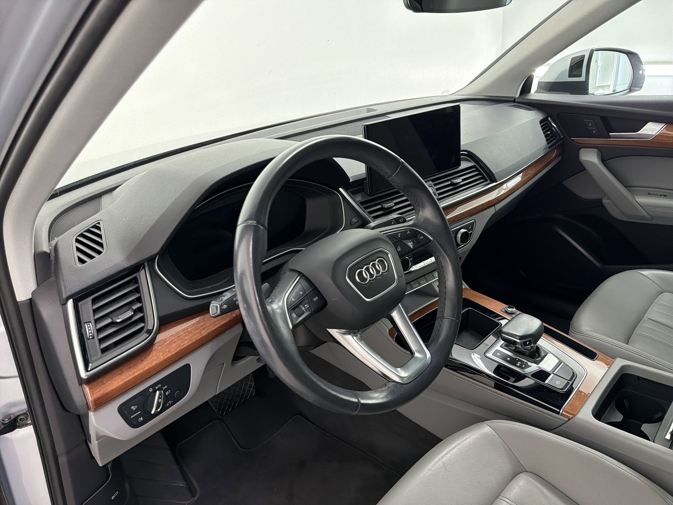 2021 Audi Q5 Premium Plus photo 4