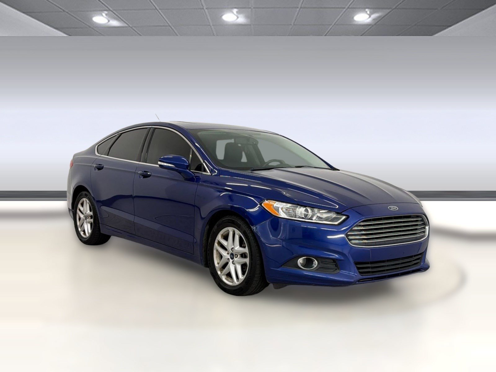 Fusion SE Sedan