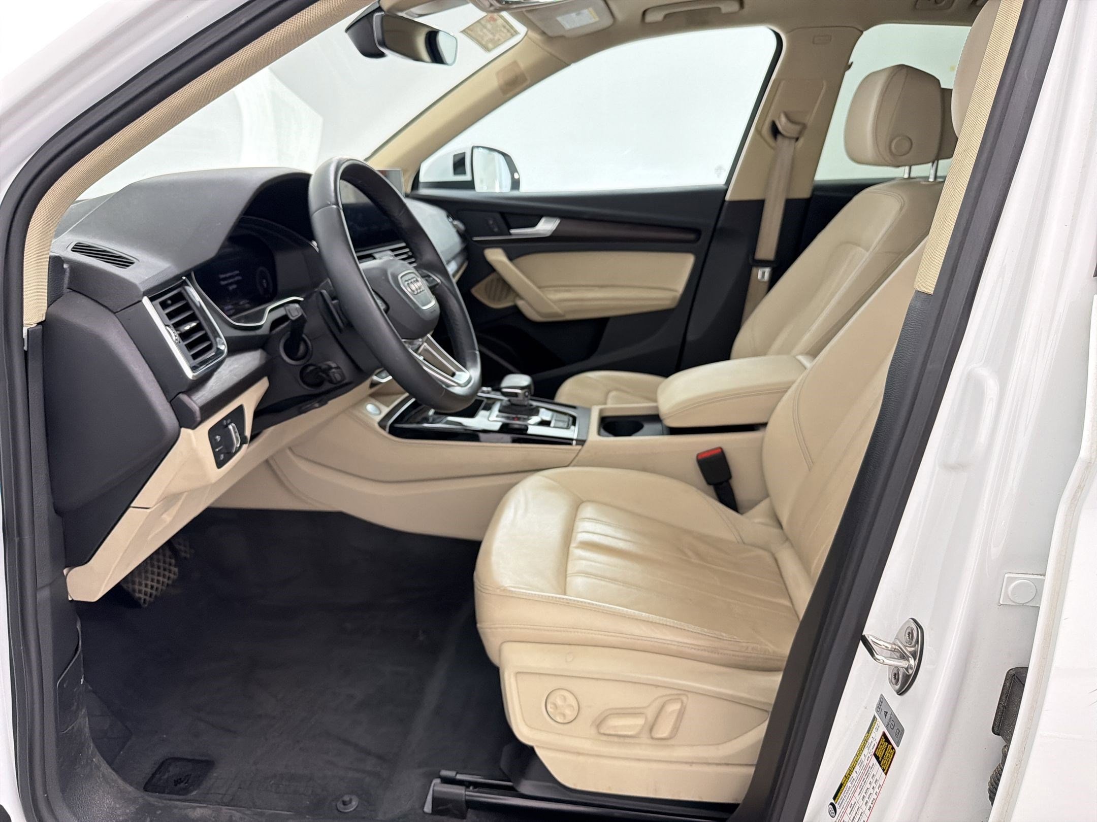 2023 Audi Q5 S line Premium Plus photo 4