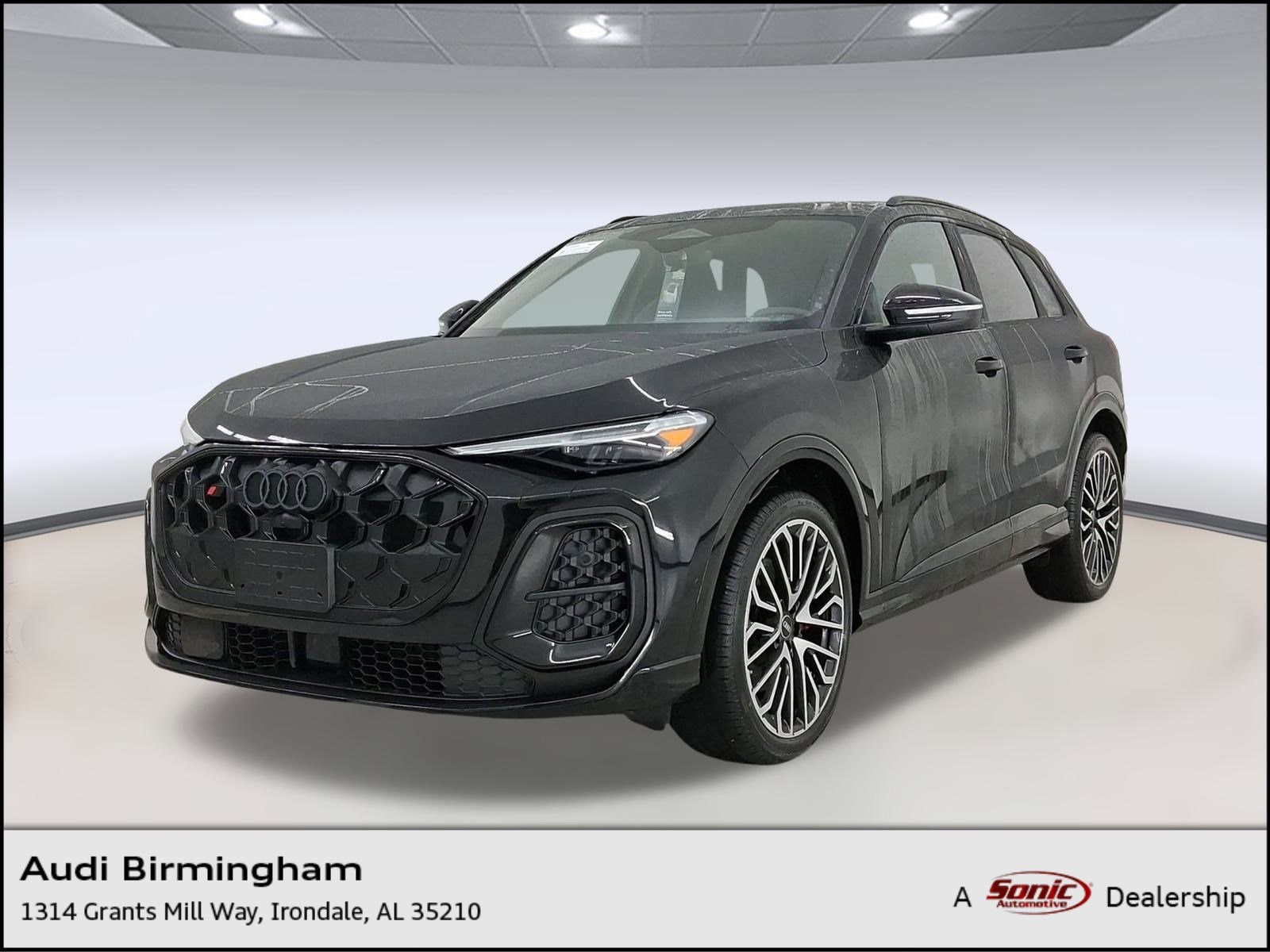 2025 Audi New SQ5 Premium Plus's photo