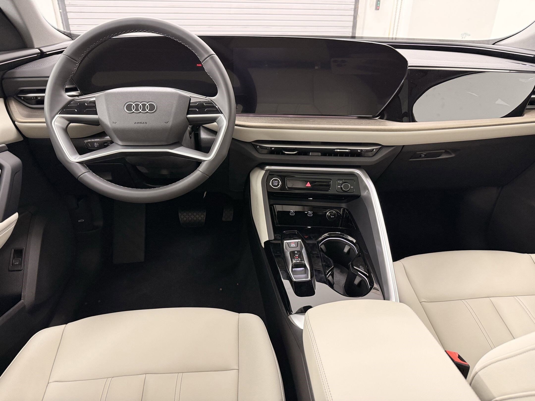 2025 Audi Q5 2.0T Premium photo 4