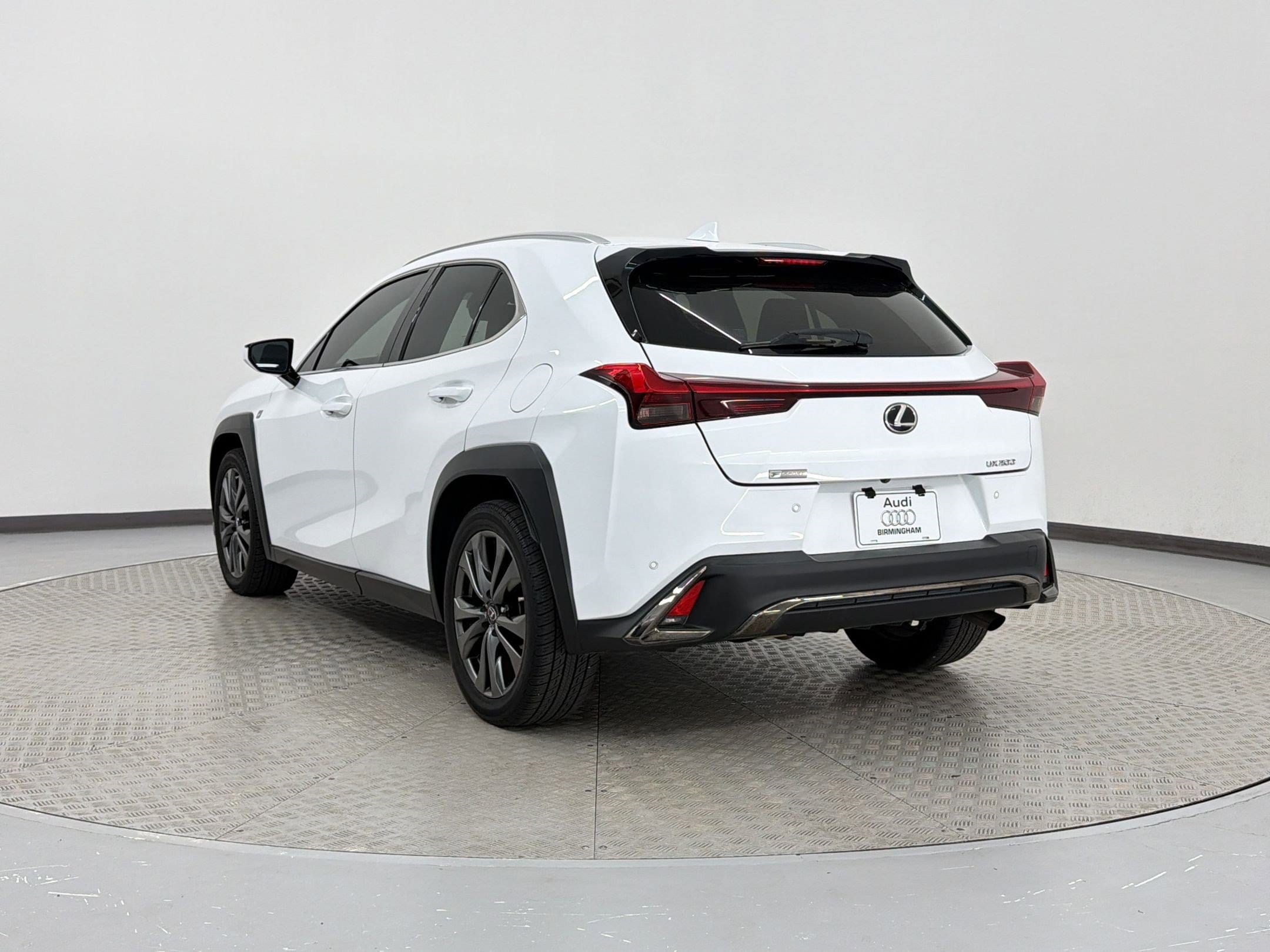 2019 LEXUS UX 200 UX 200 F SPORT photo 2