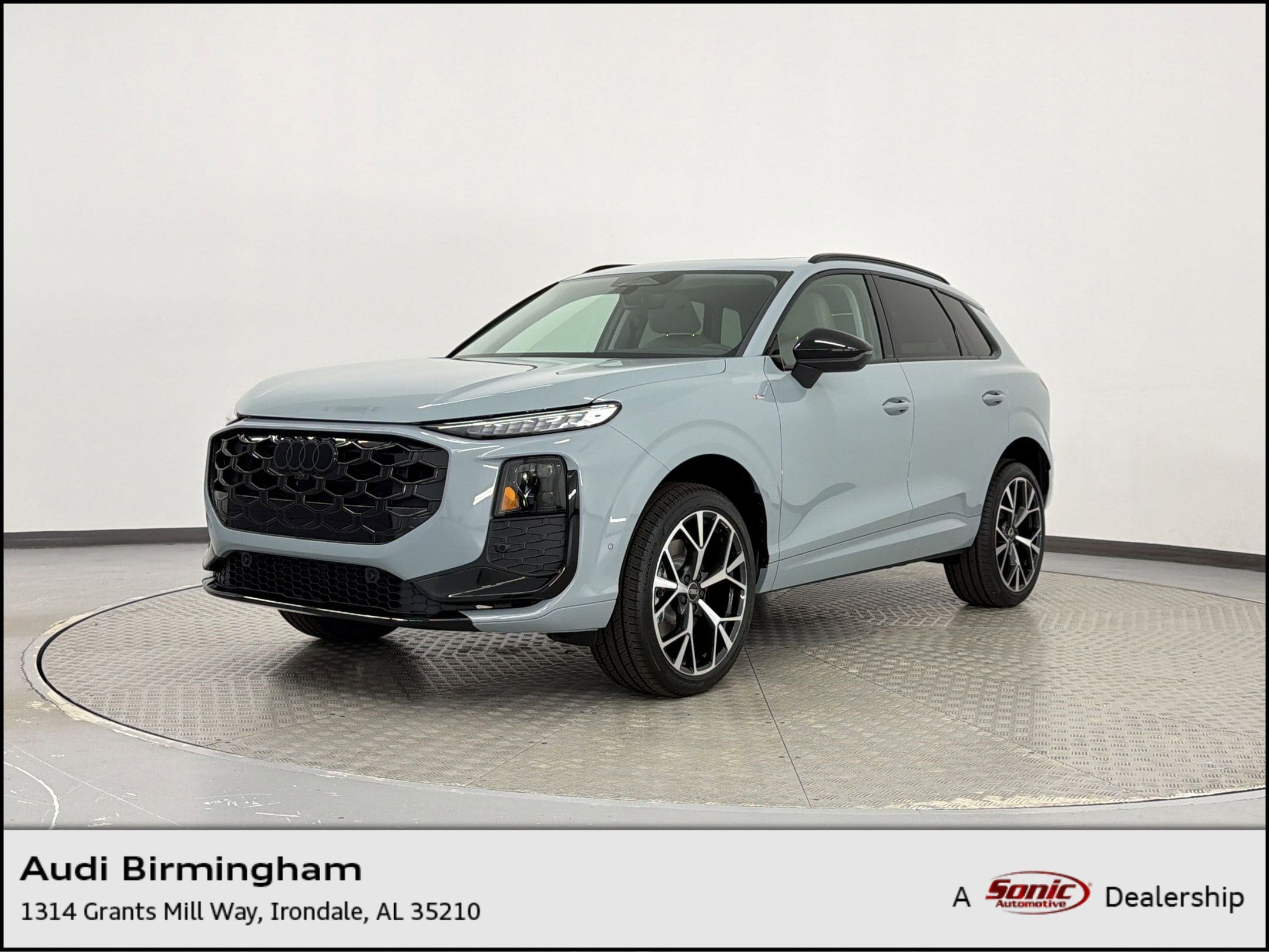 2026 Audi Q3 S line quattro's photo