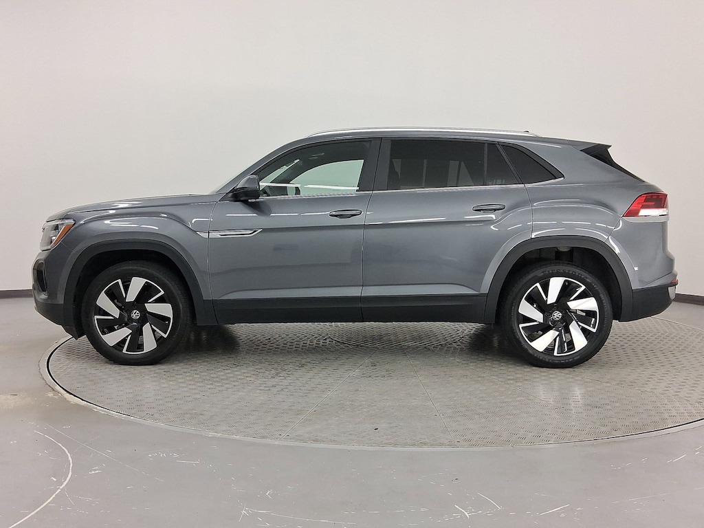 Used 2024 Volkswagen Atlas Cross Sport 2.0T SE w/Technology SUV