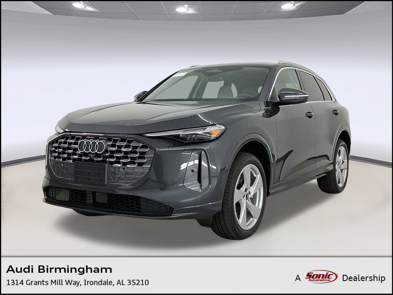 2025 Audi New Q5 Premium Plus's photo