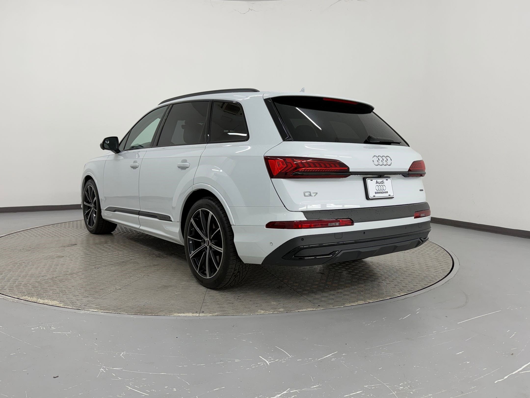 2024 Audi Q7 Prestige photo 3