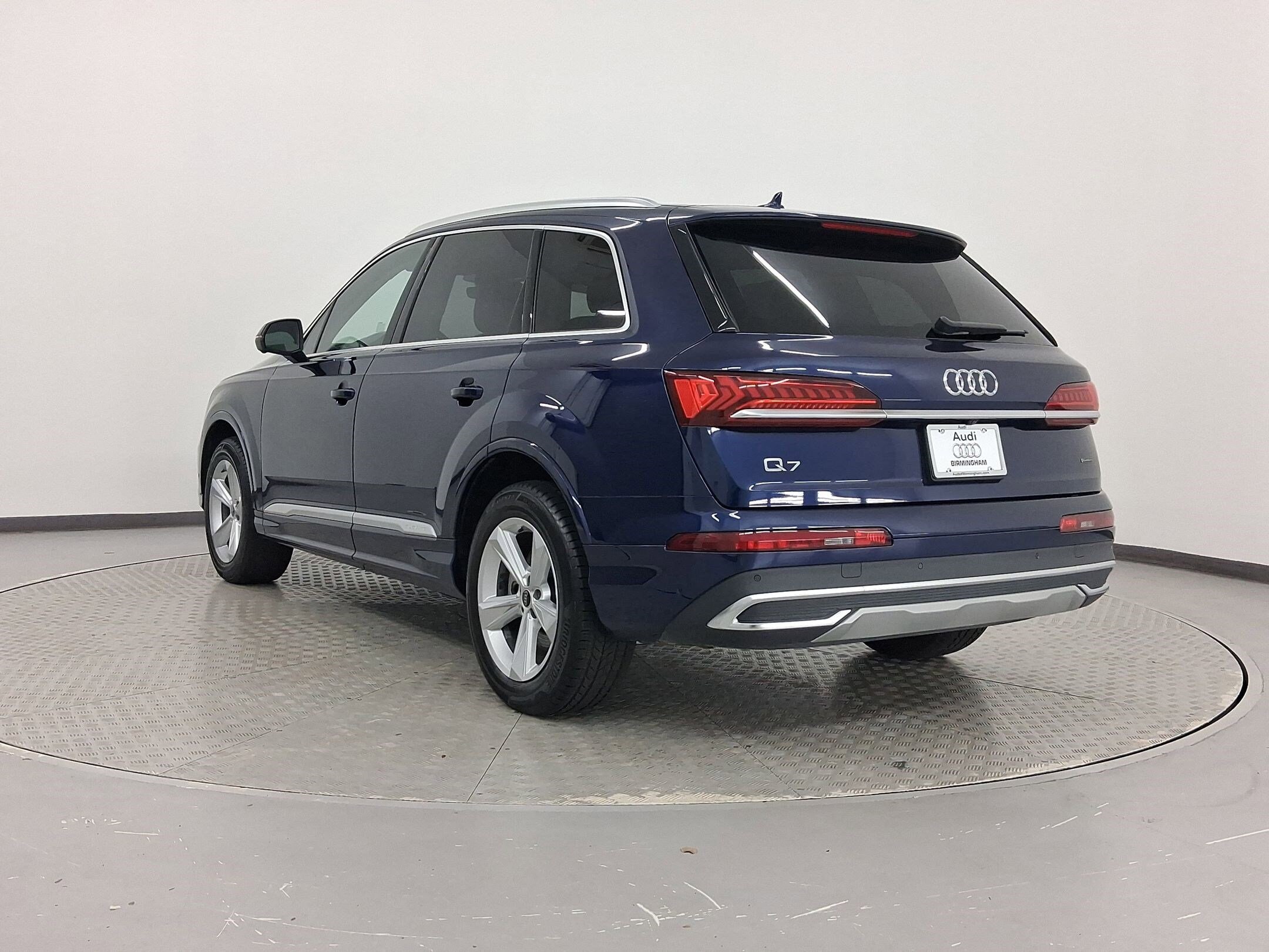 2024 Audi Q7 Premium Plus photo 3
