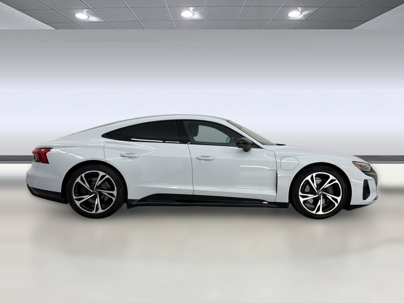 E-tron GT Premium Plus Sedan