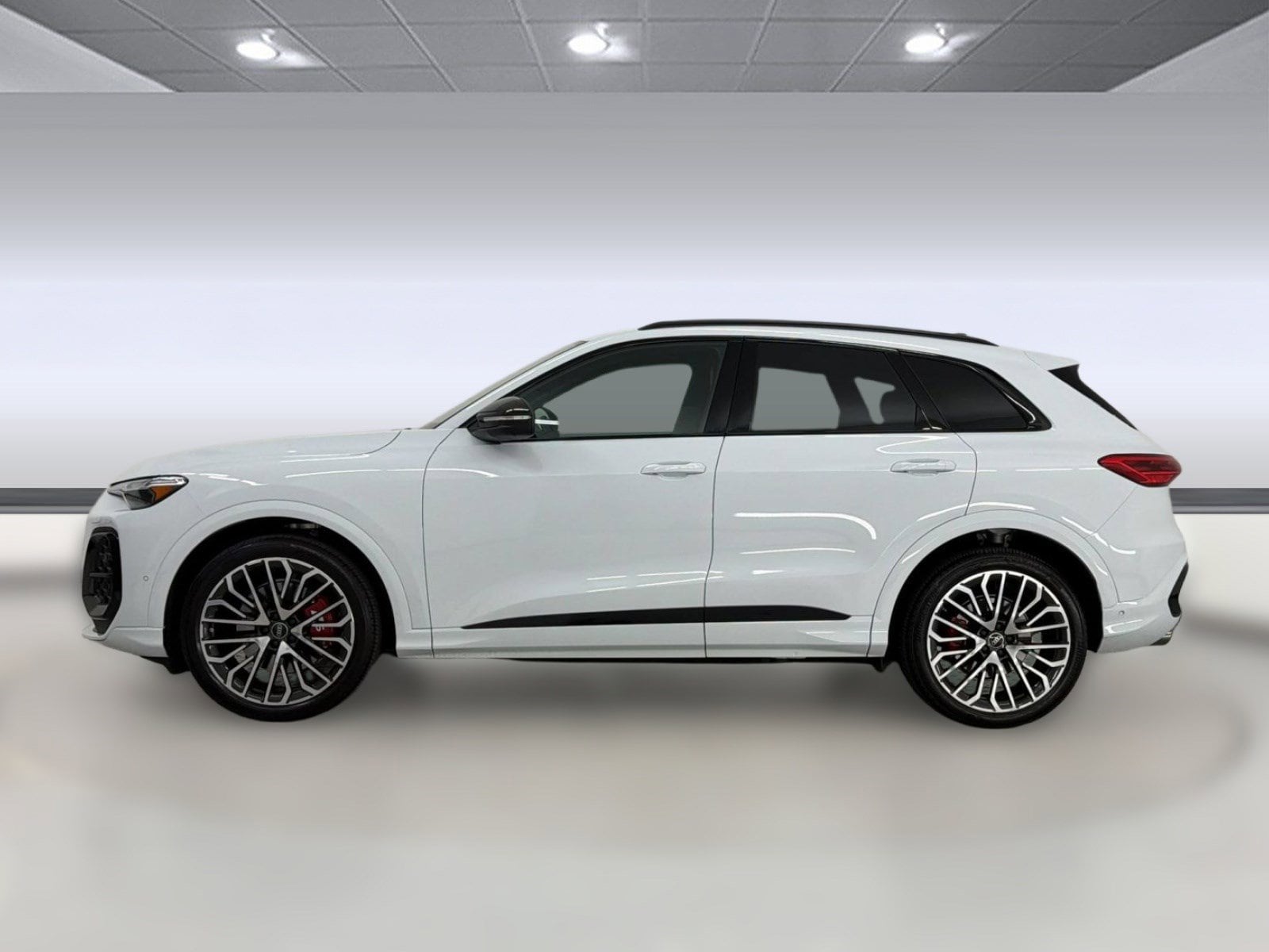 SQ5 Premium Plus SUV