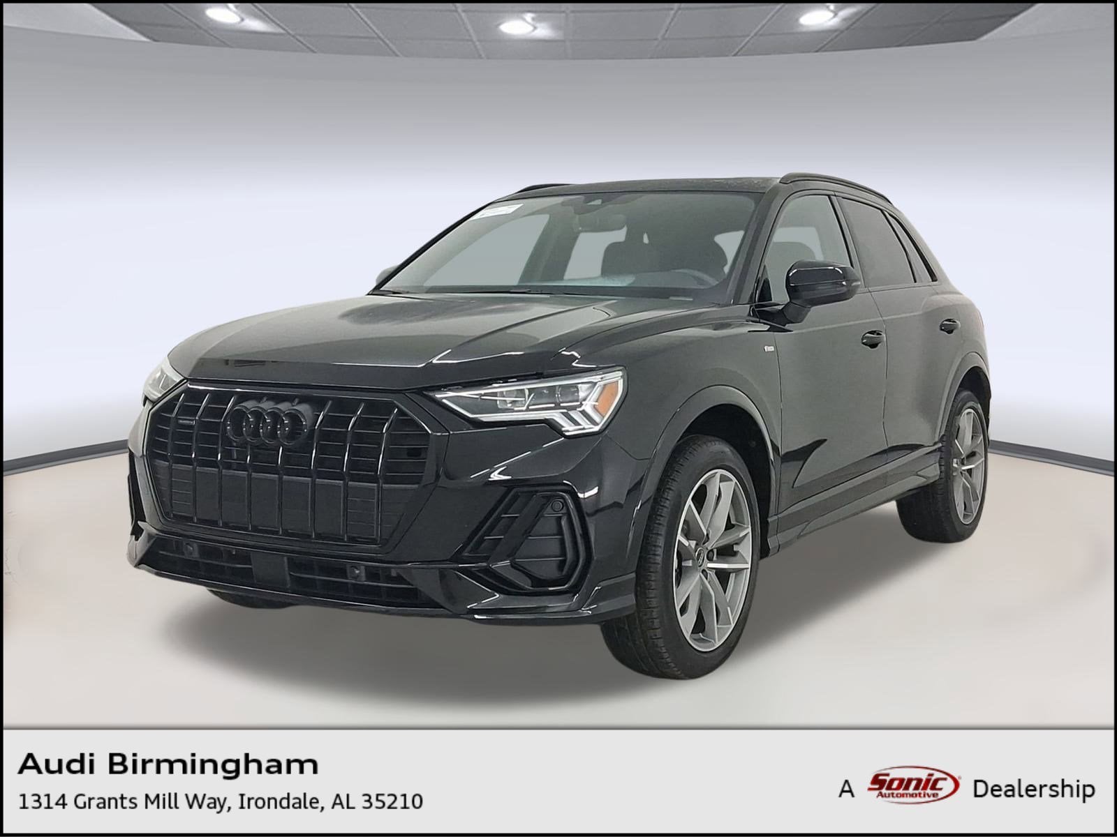2025 Audi Q3 S Line Premium's photo