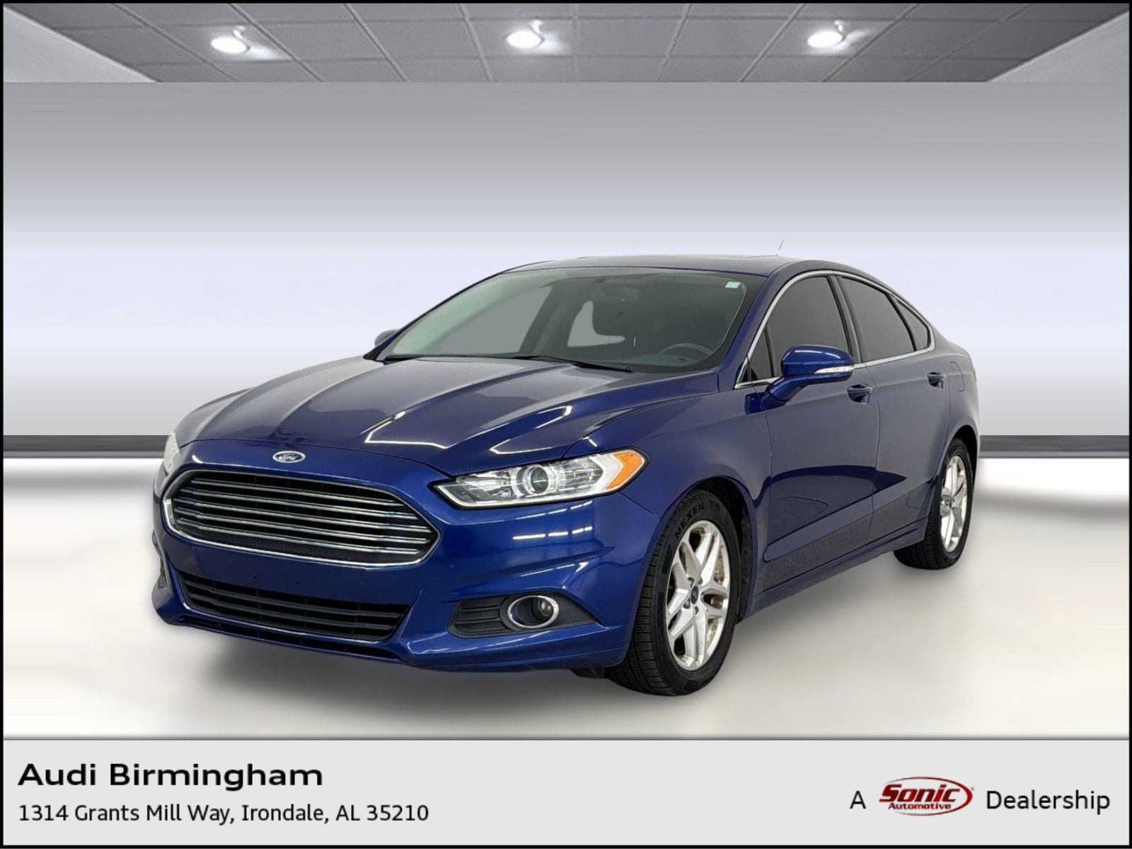 Fusion SE Sedan