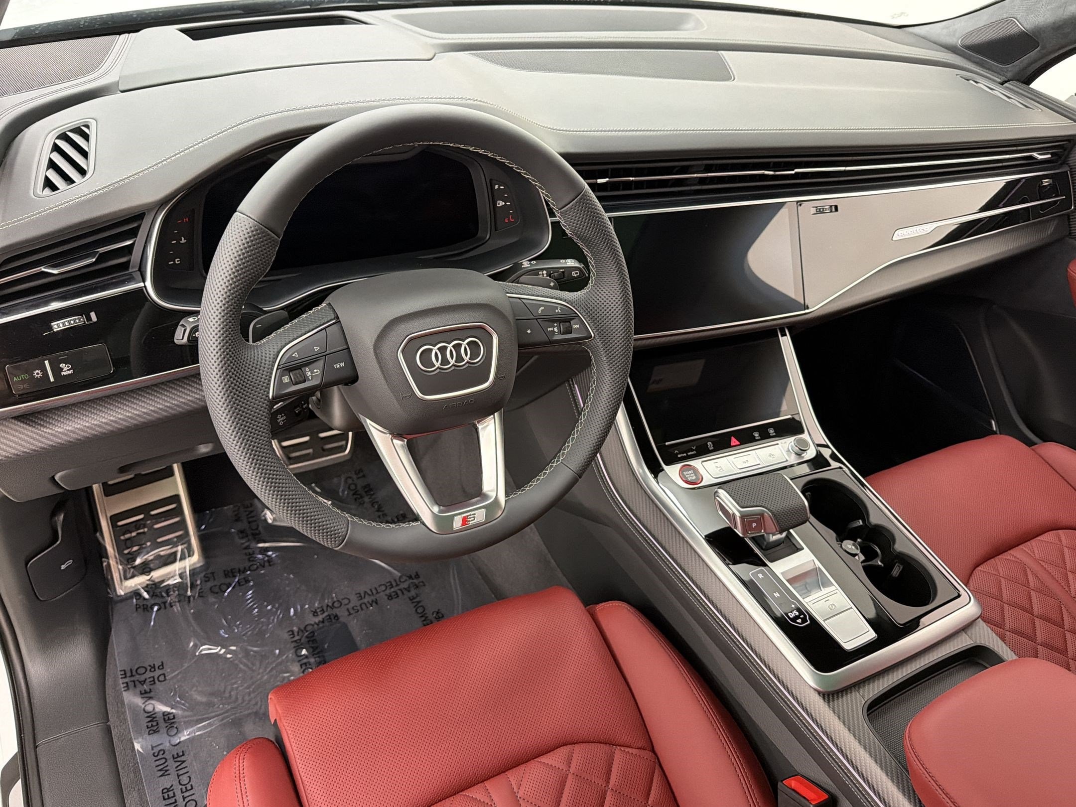 SQ7 Prestige SUV