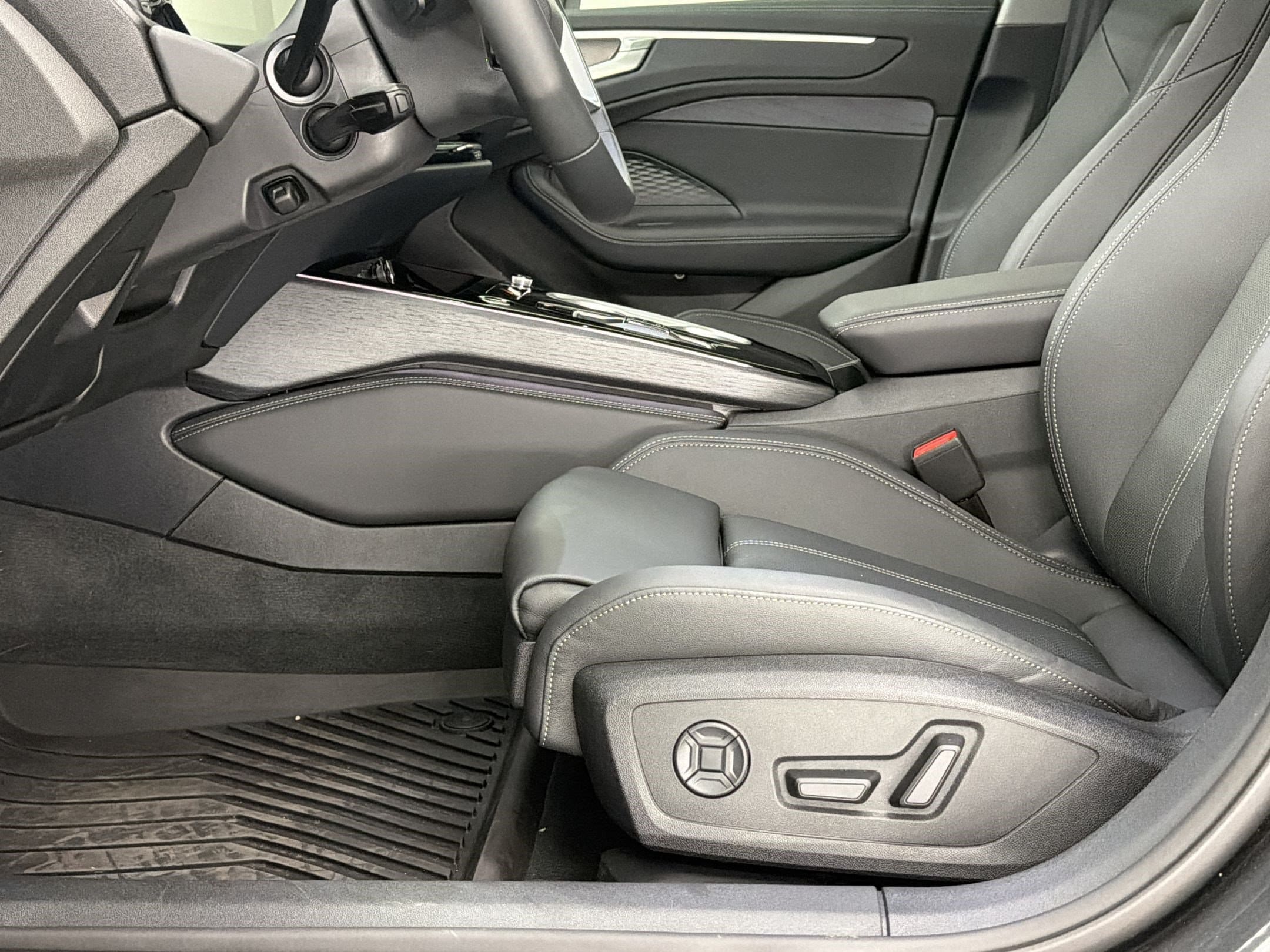 A6 Prestige Sedan