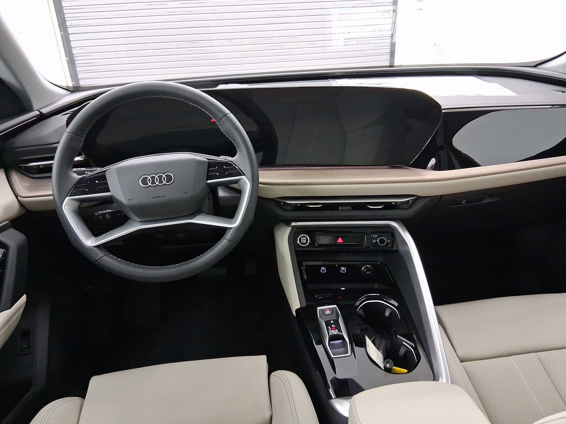 2025 Audi Q5 Premium Plus photo 4