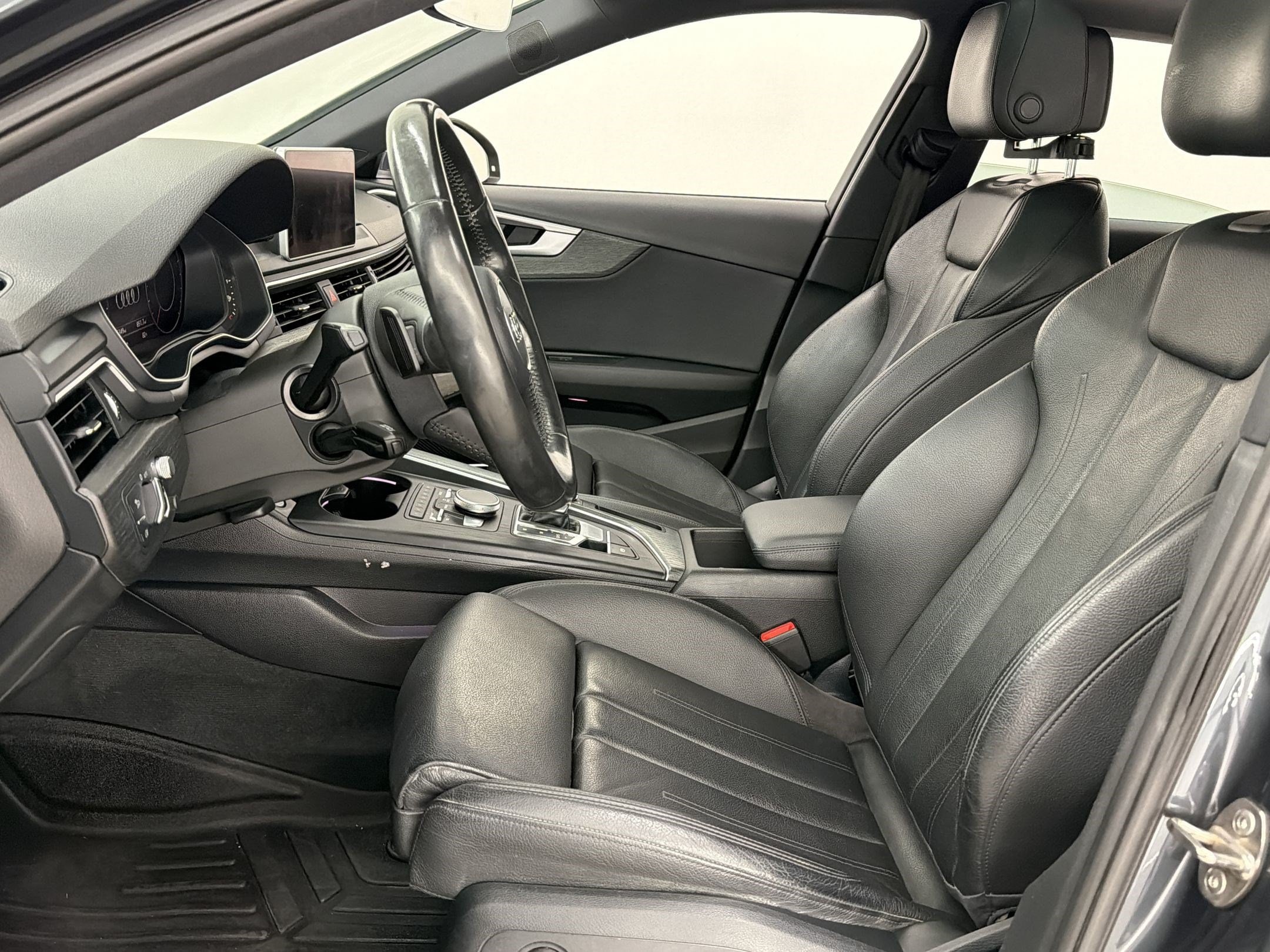 2017 Audi A4 Prestige Sedan