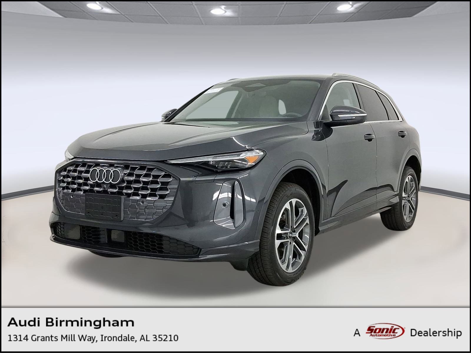 2025 Audi New Q5 Premium Plus's photo