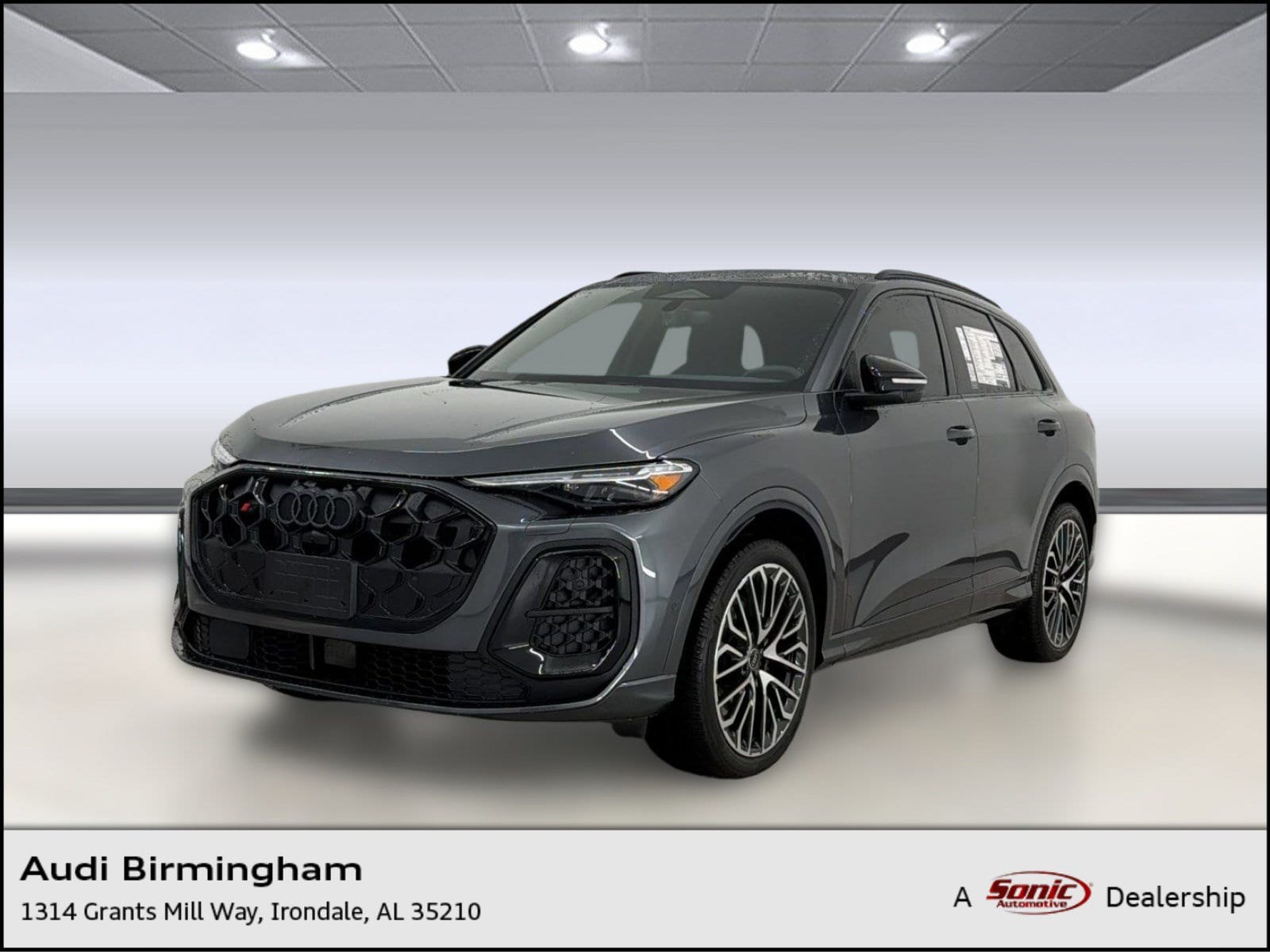 SQ5 Premium Plus SUV