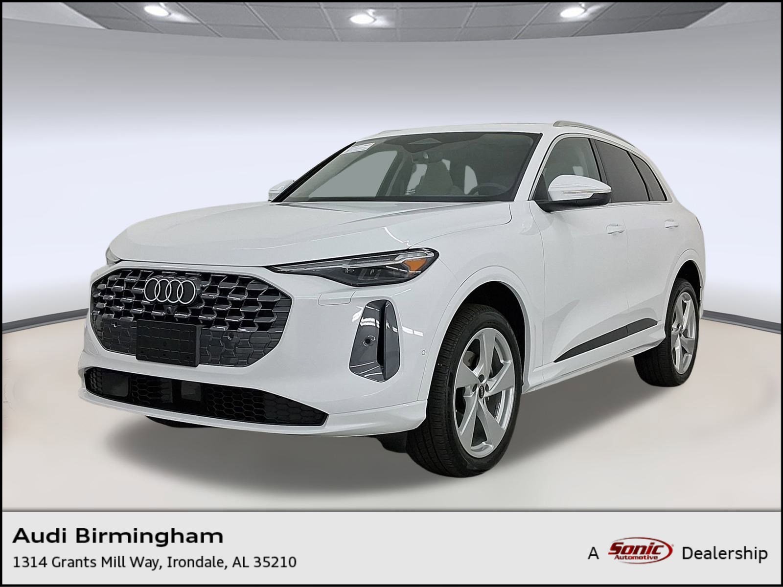 2025 Audi New Q5 Premium Plus's photo