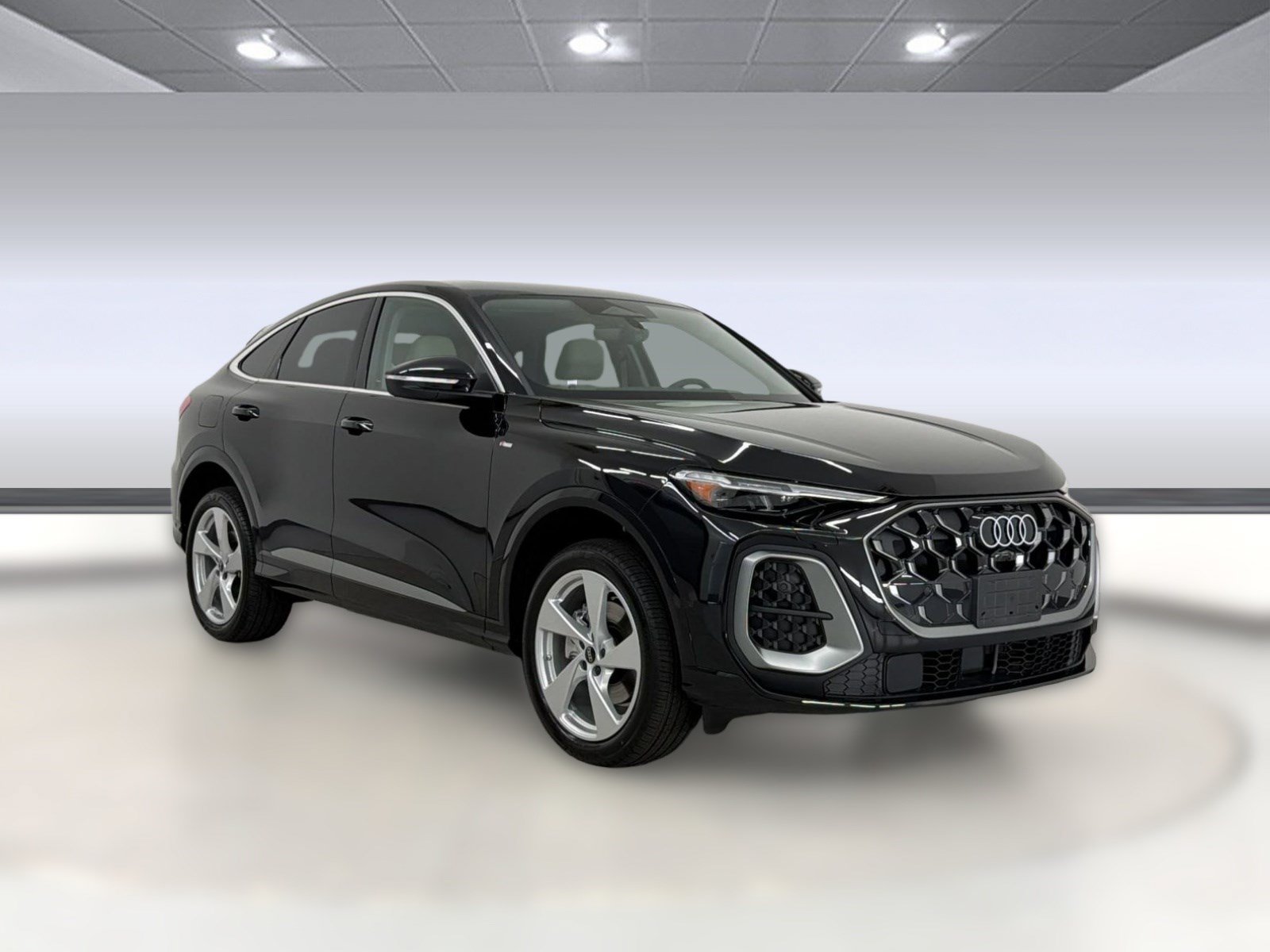 Q5 Sportback Premium Plus SUV