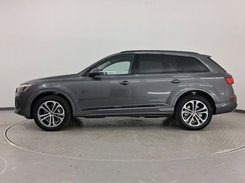 New 2026 Audi Q7 Premium SUV