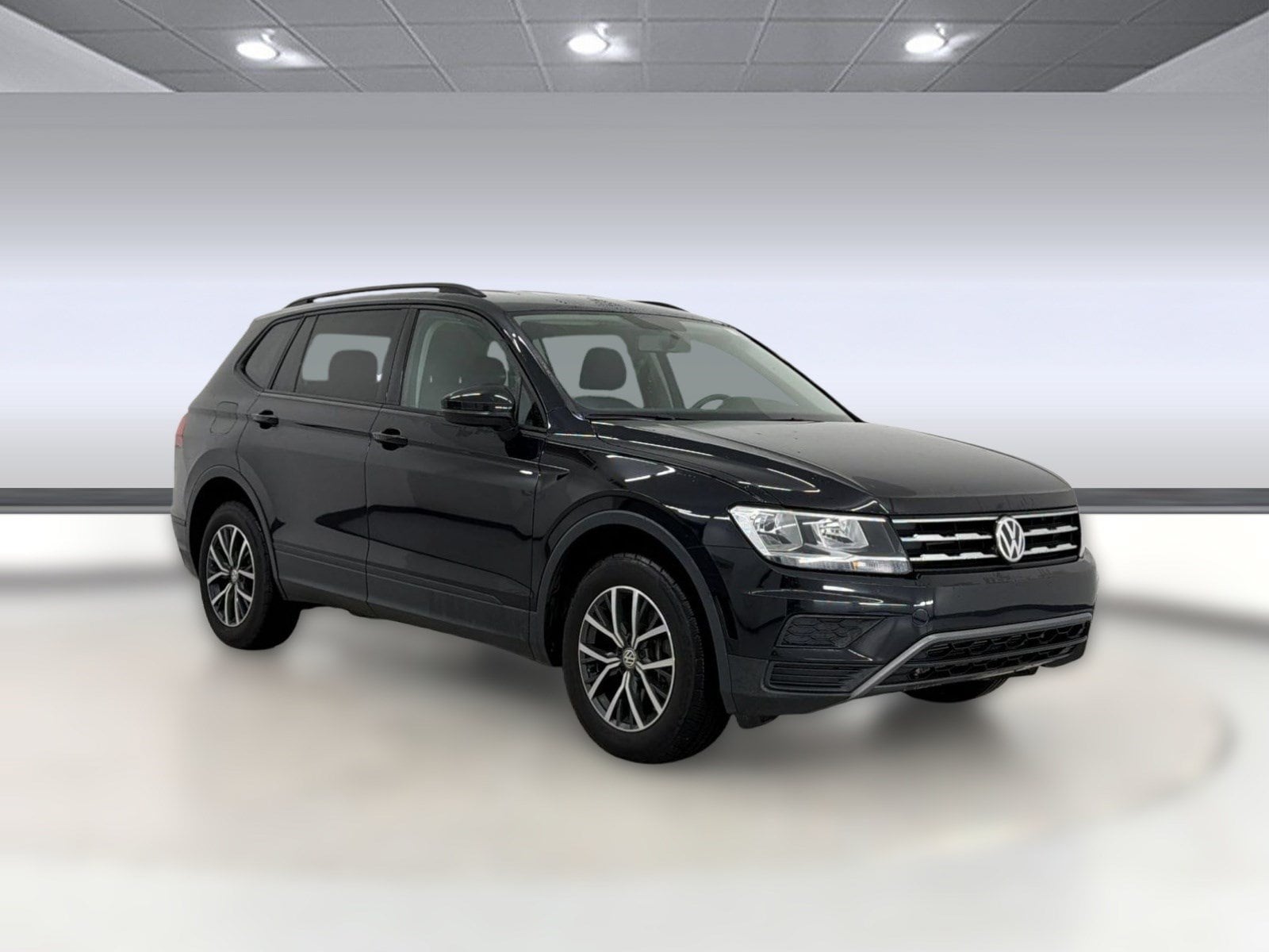Tiguan S SUV
