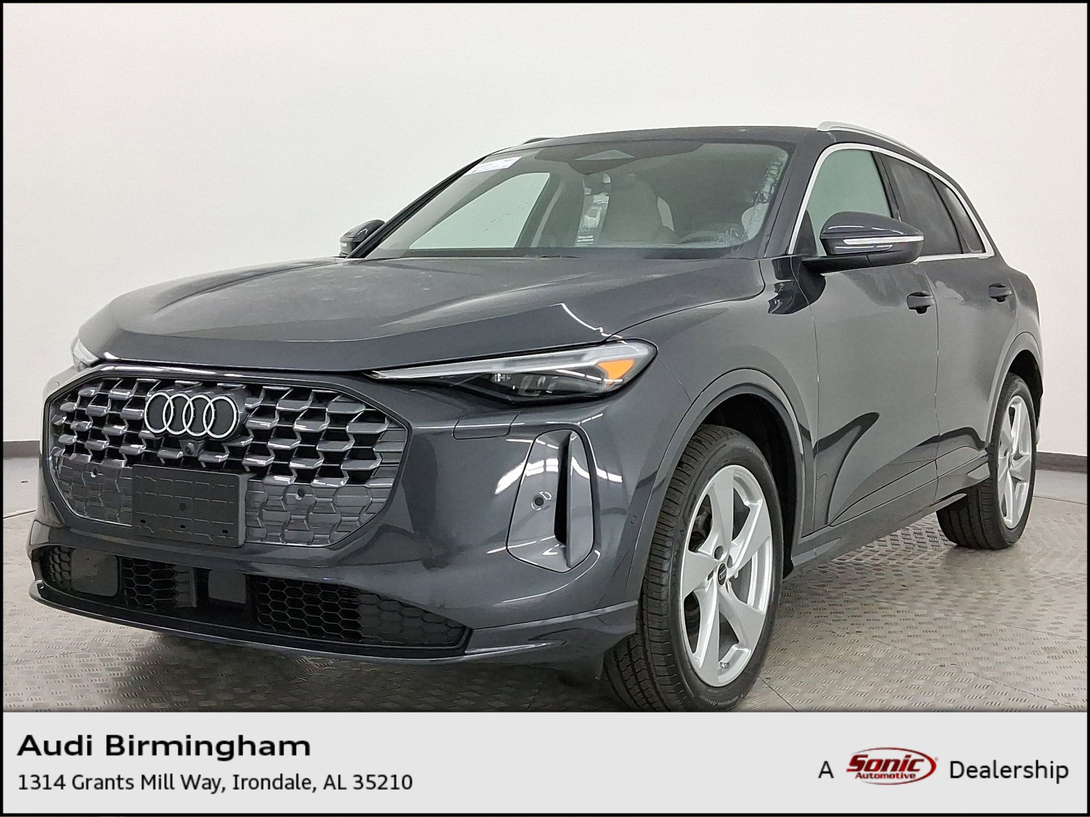 2025 Audi New Q5 Prestige's photo