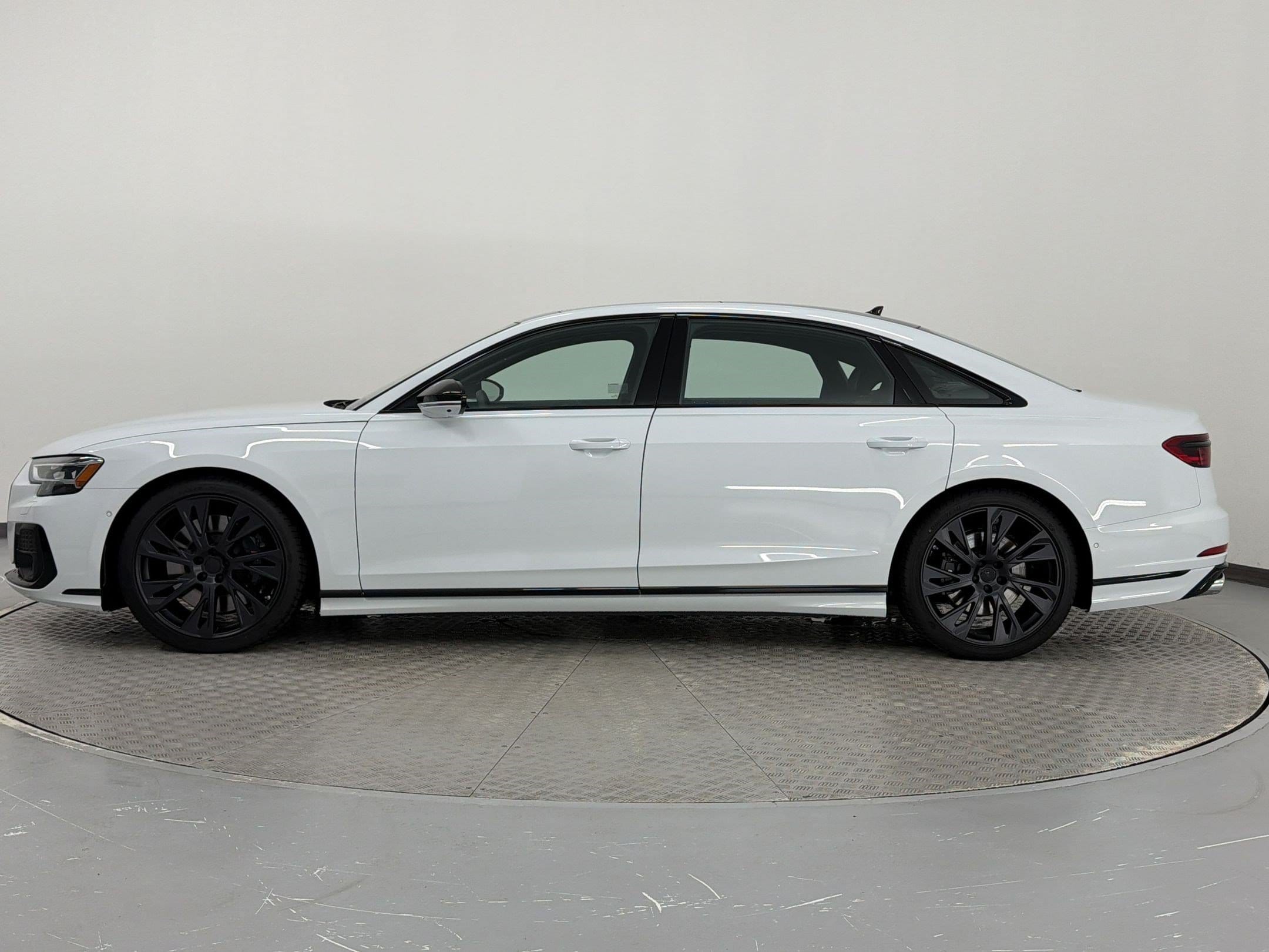 S8 Quattro Sedan