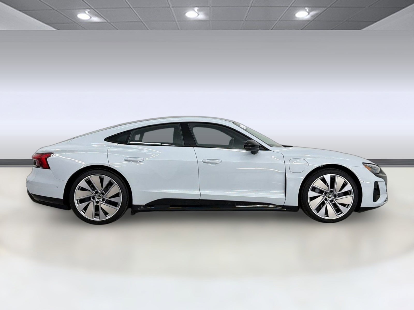 2022 Audi e-tron GT Prestige photo 3