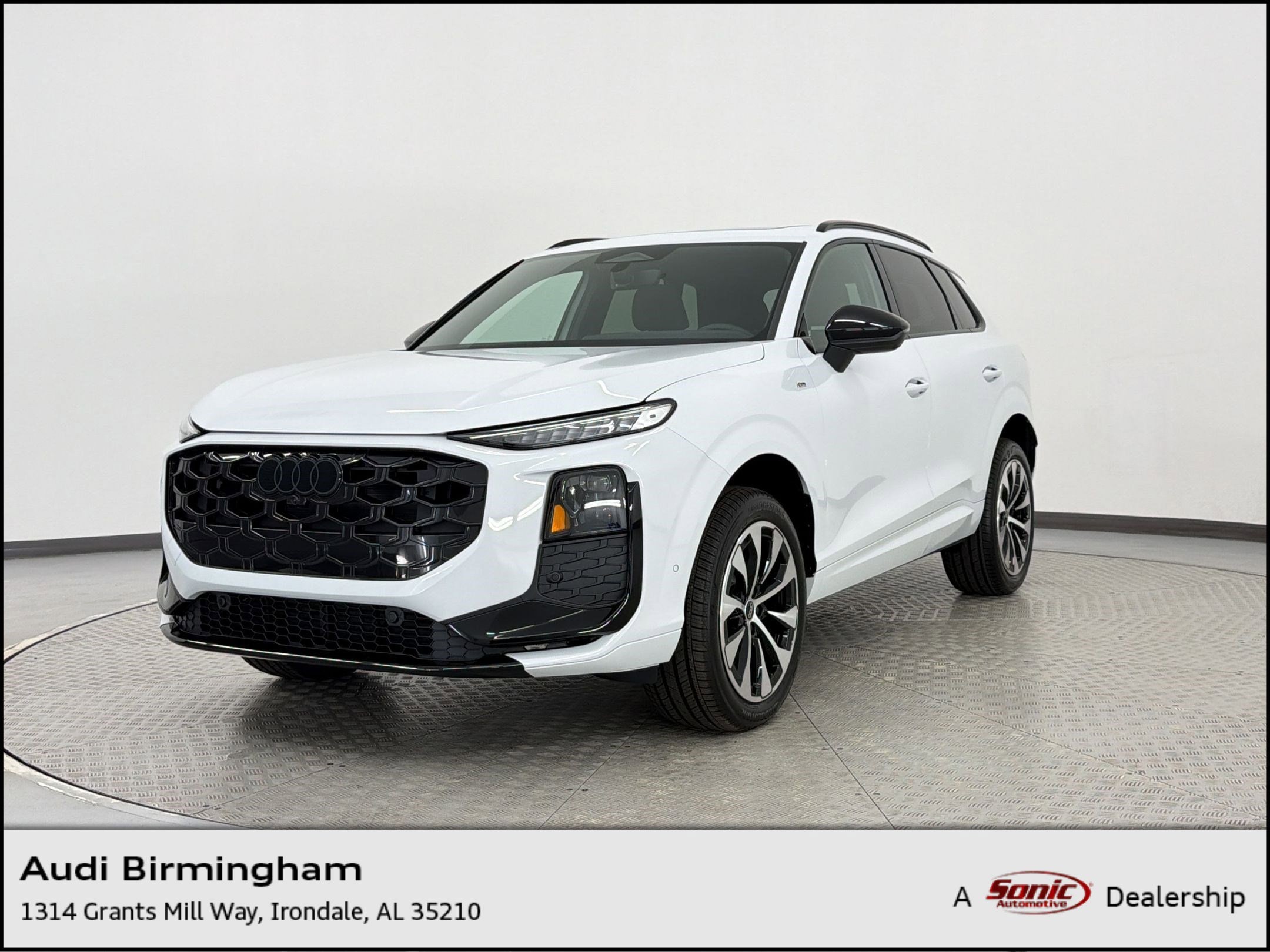 2026 Audi Q3 S line quattro's photo