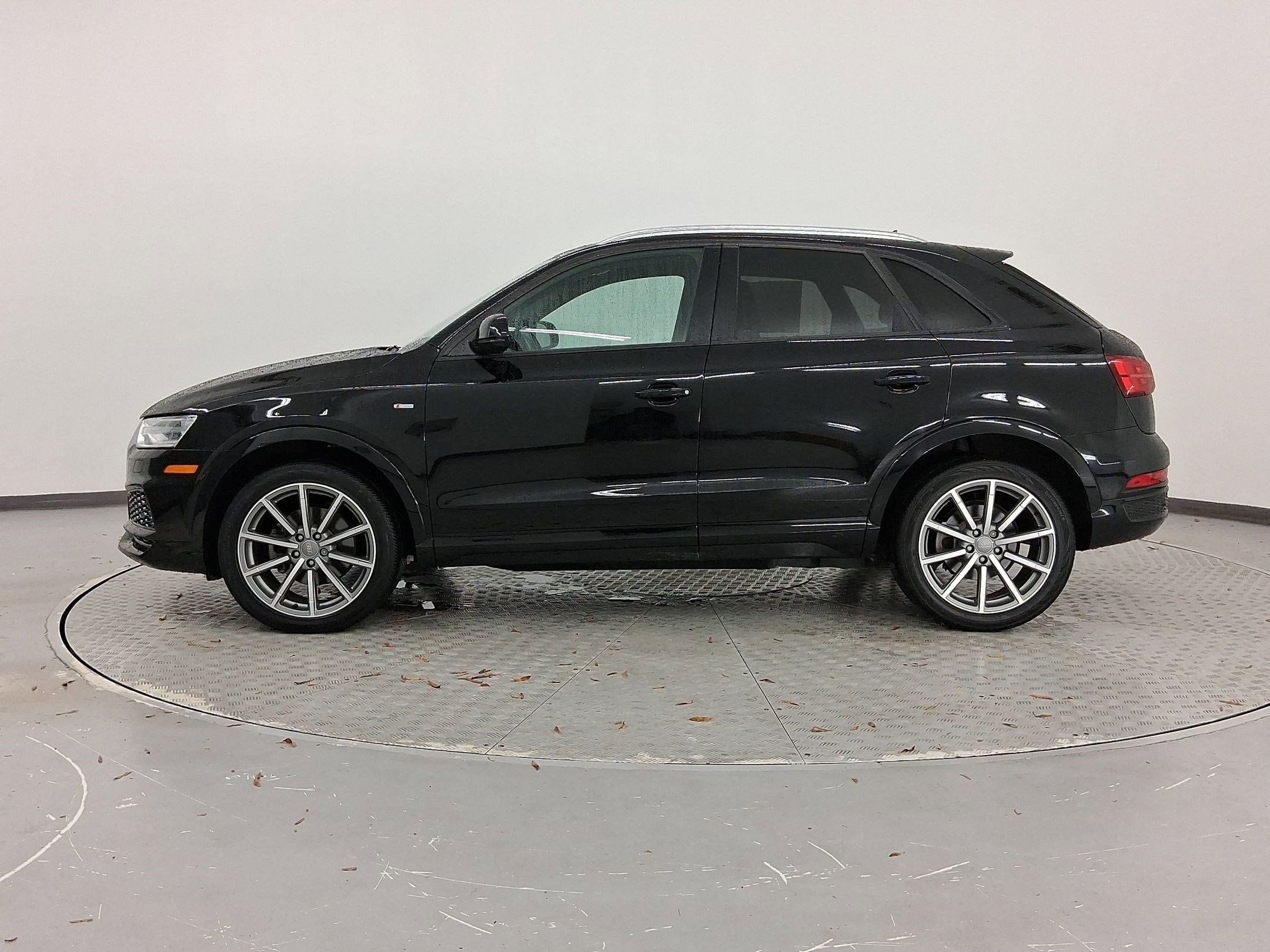 Used 2018 Audi Q3 Premium with VIN WA1BCCFS5JR032508 for sale in Irondale, AL