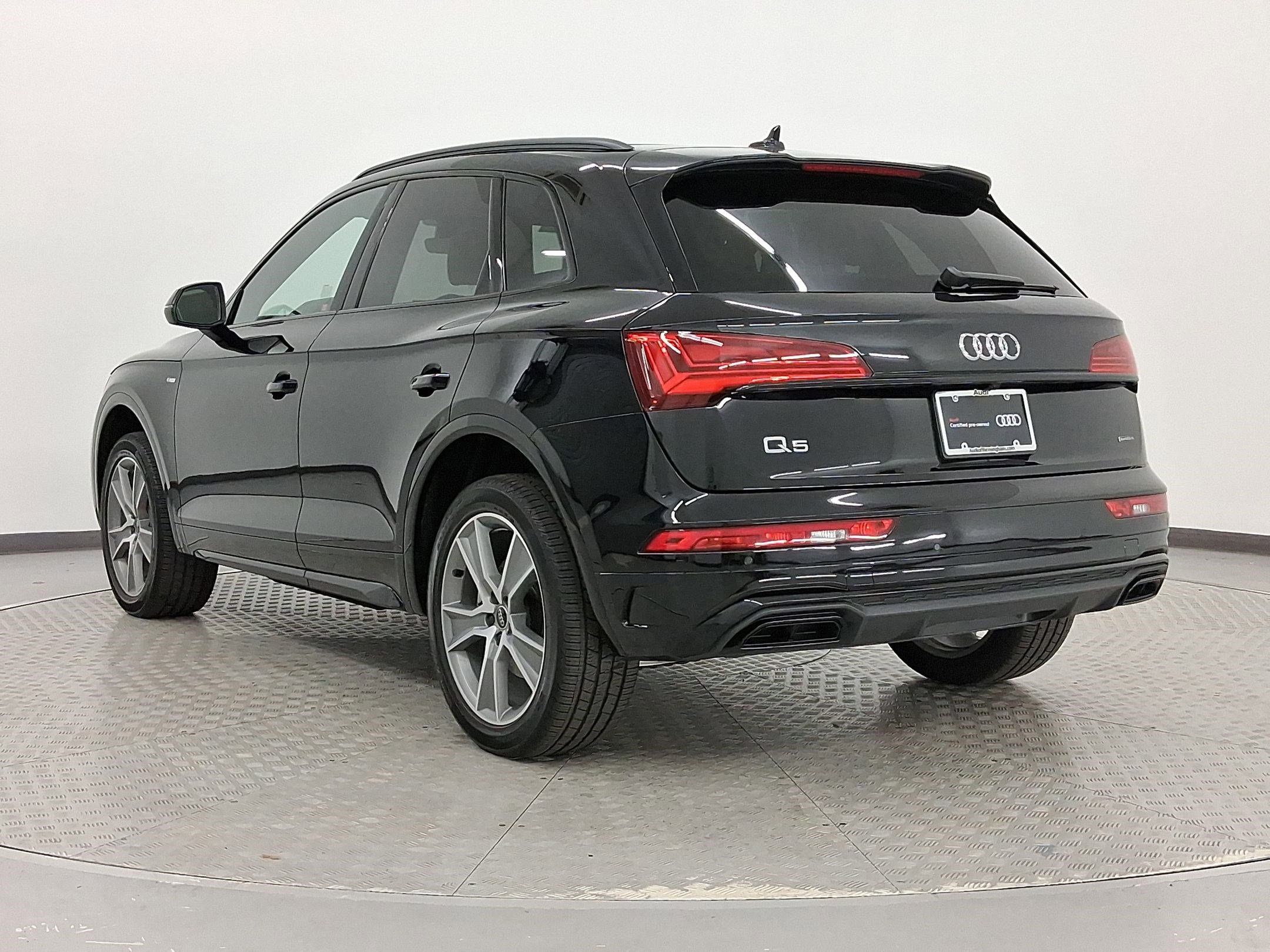 2025 Audi Q5 S line Premium photo 3