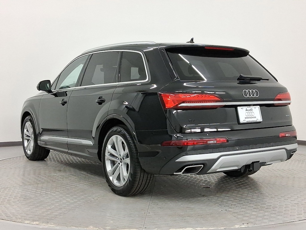 New 2026 Audi Q7 55 Premium Plus SUV