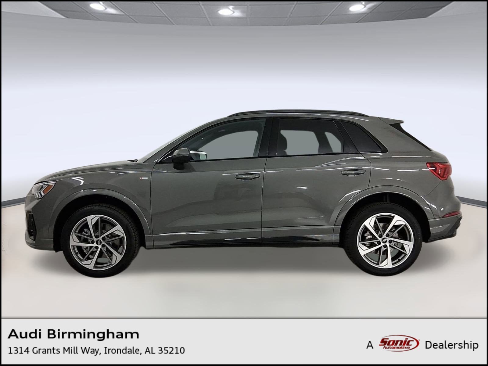 2025 Audi Q3 S Line Premium's photo