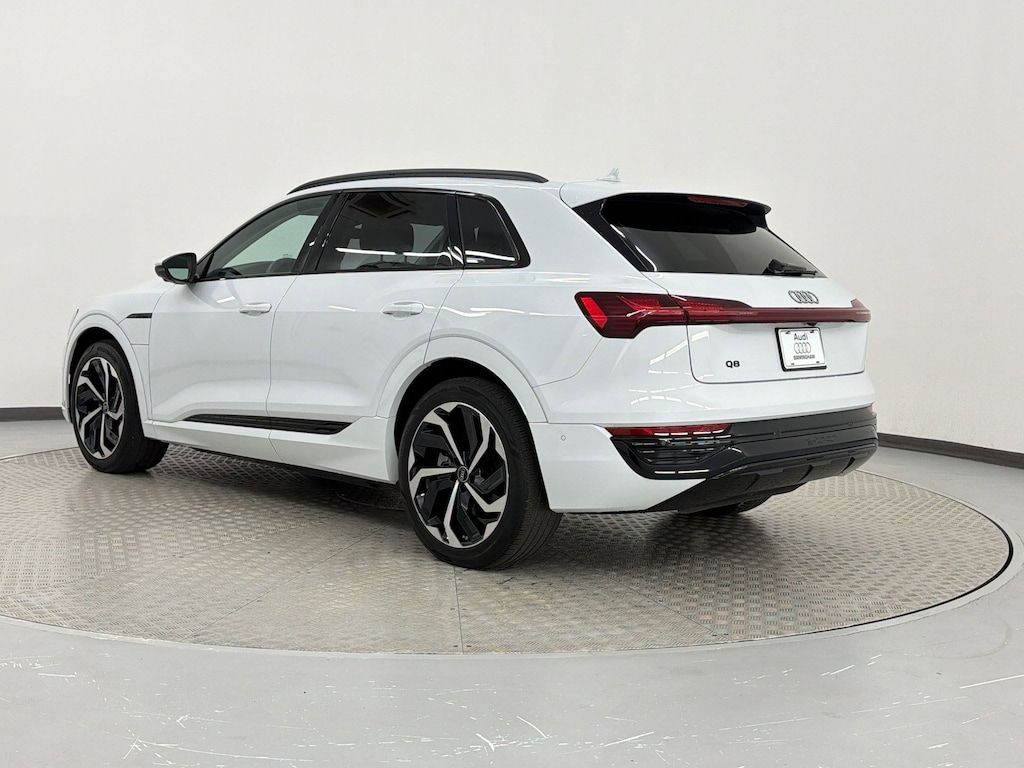Used 2024 Audi Q8 e-tron Premium Plus SUV